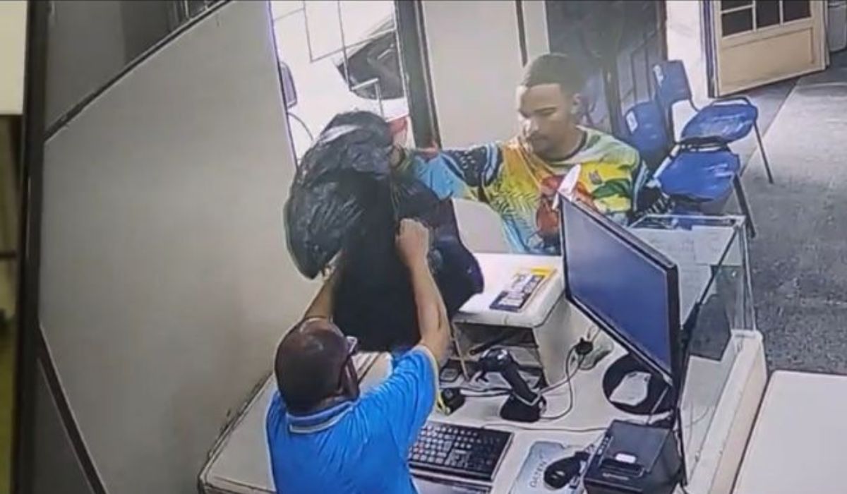 Homem é preso ao tentar enviar anabolizantes ilegais pelos Correios em Santa Cruz; vídeo