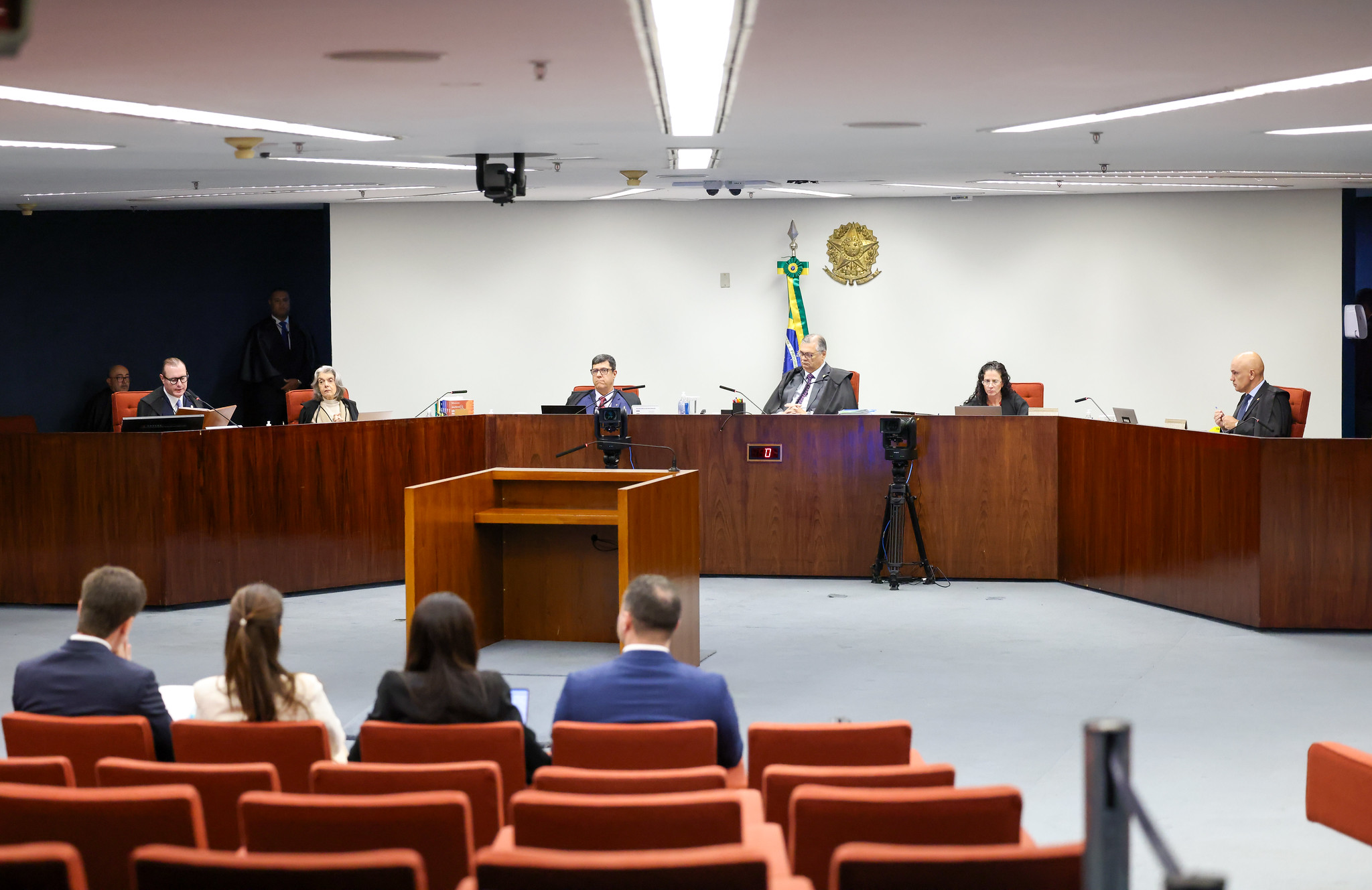 STF condena deputados do PL por corrupção em emendas do orçamento secreto