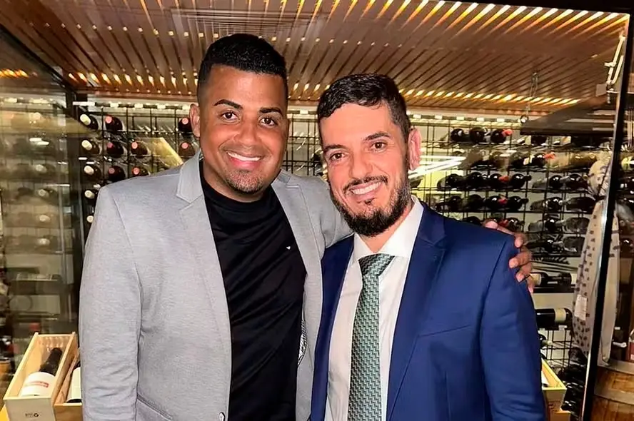 Moraes mantém prisão de desembargador e tornozeleira em Bacellar, acusados de vazar operações ao CV