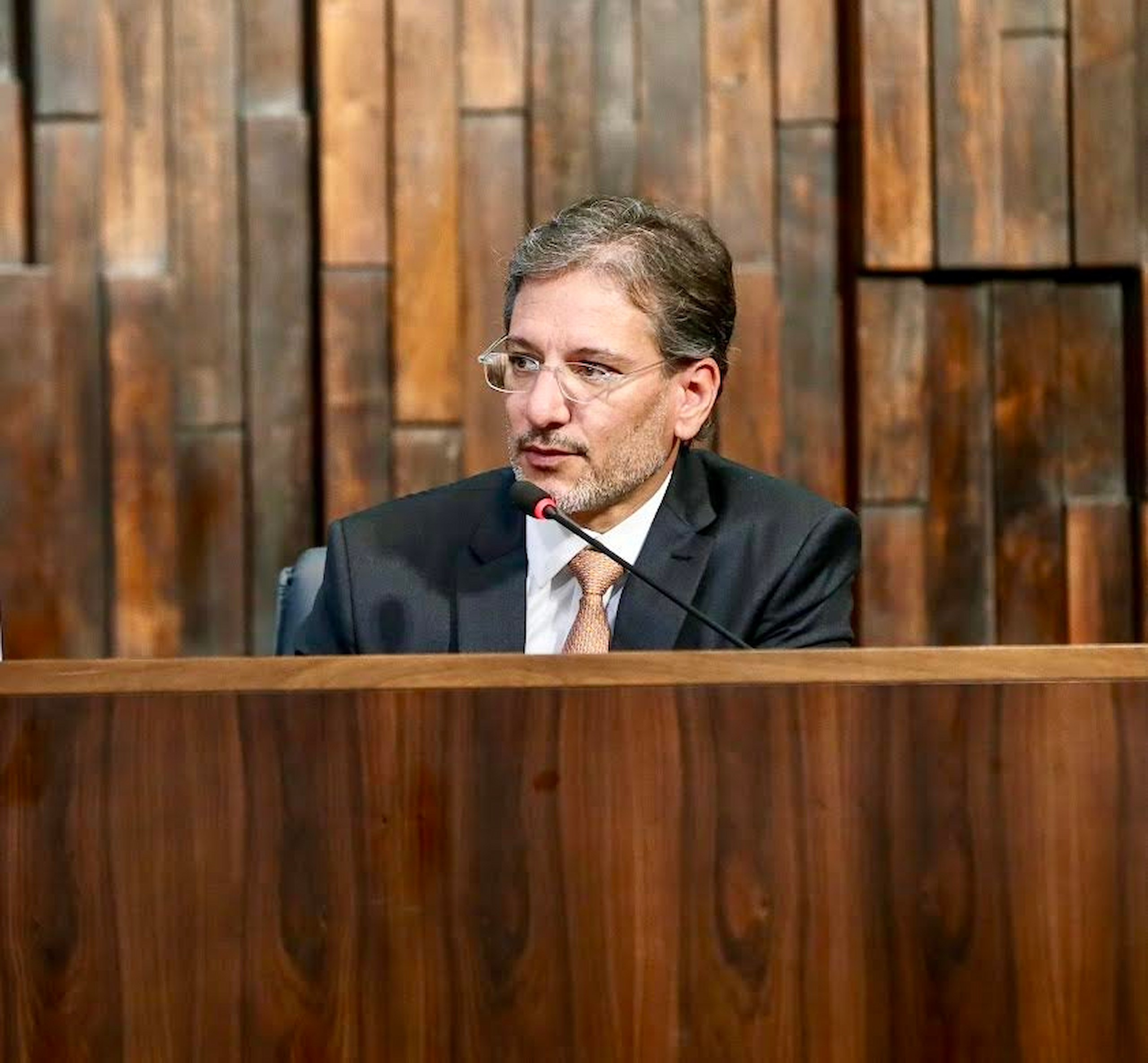 Secretário rebate tese de privilégio do Rio com os royalties e expõe perdas bilionárias