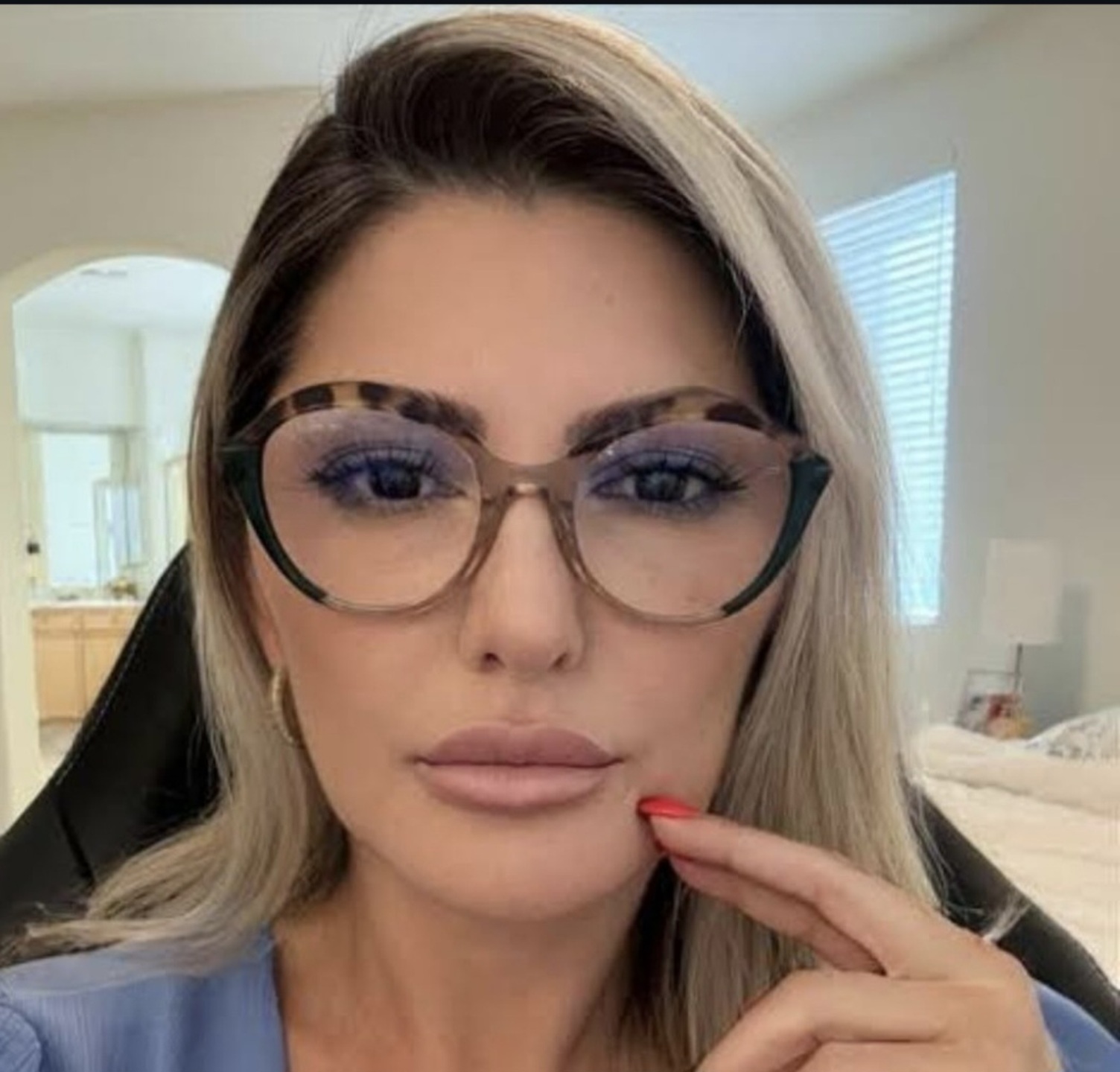 Justiça Eleitoral restabelece direitos políticos de Antonia Fontenelle