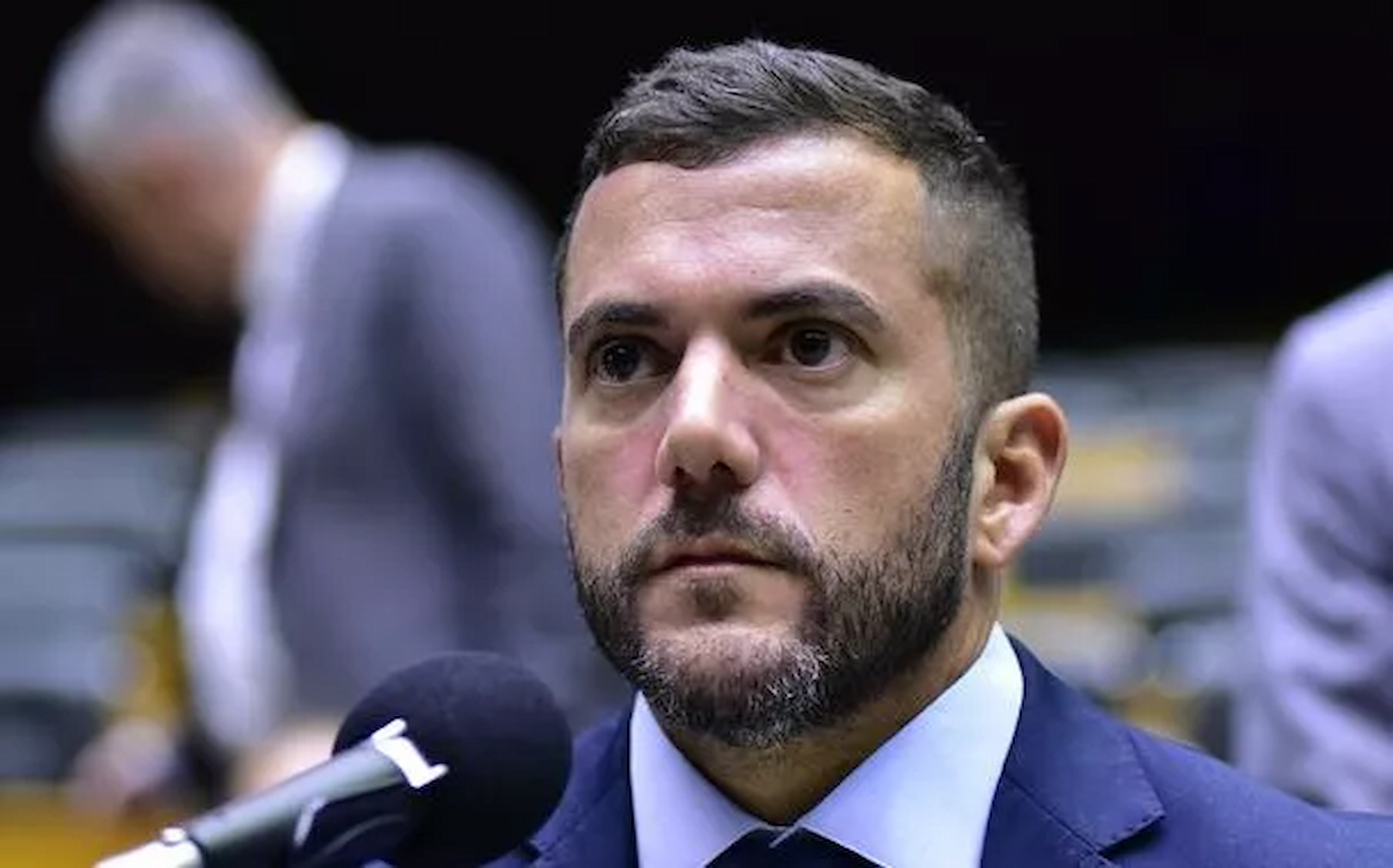 PGE pede inelegibilidade de Carlos Jordy por crime eleitoral nas eleições de 2024