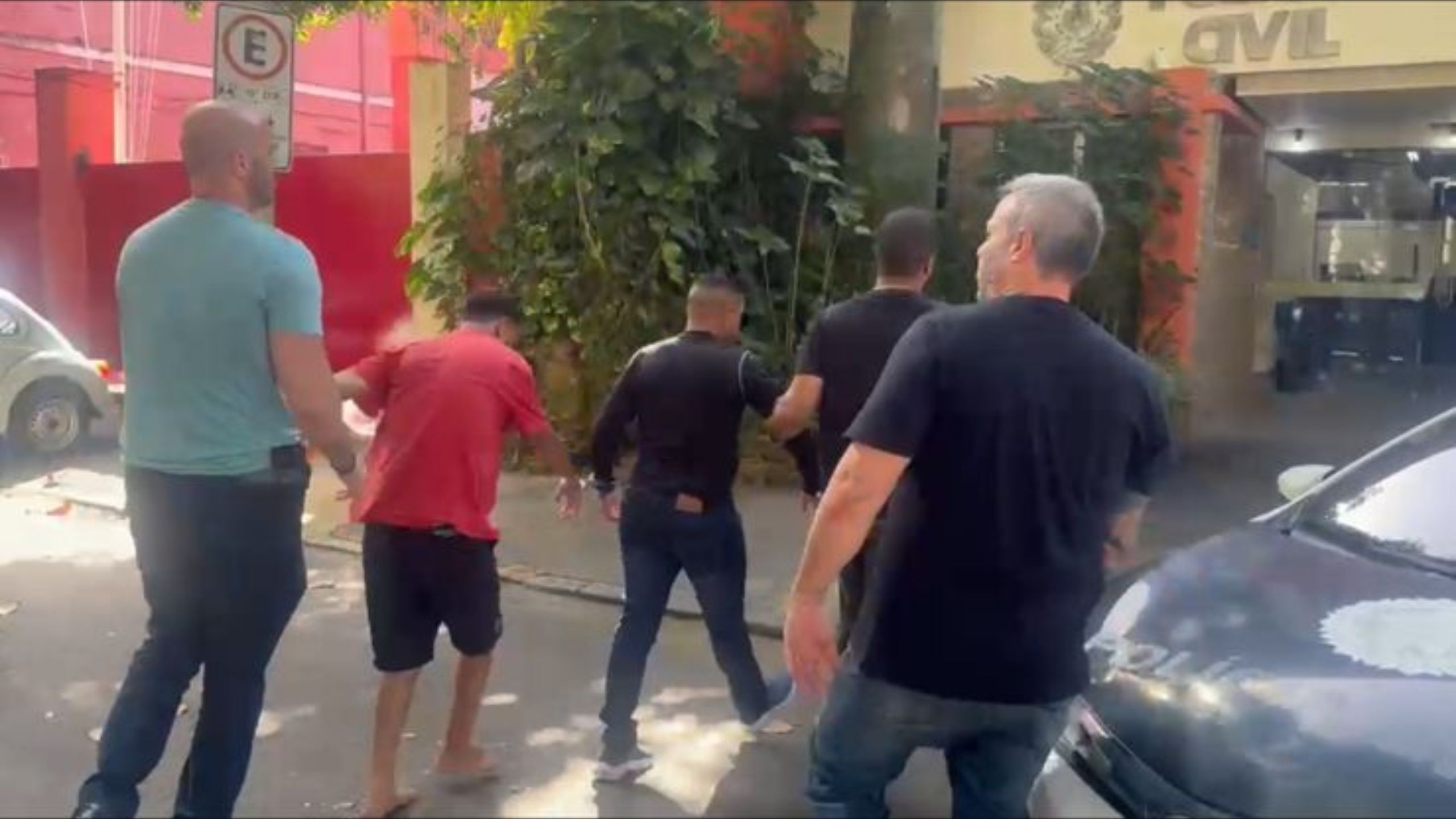 Dupla é presa por integrar quadrilha que roubava joias na Zona Sul do Rio