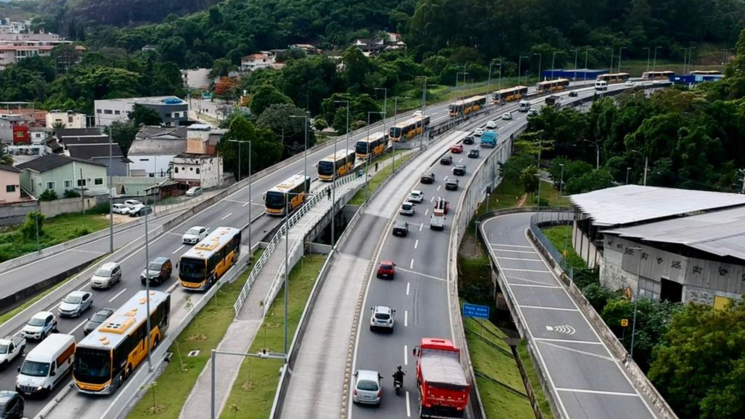 Transolímpica terá tarifa reduzida e congelada por três anos após acordo com a Prefeitura