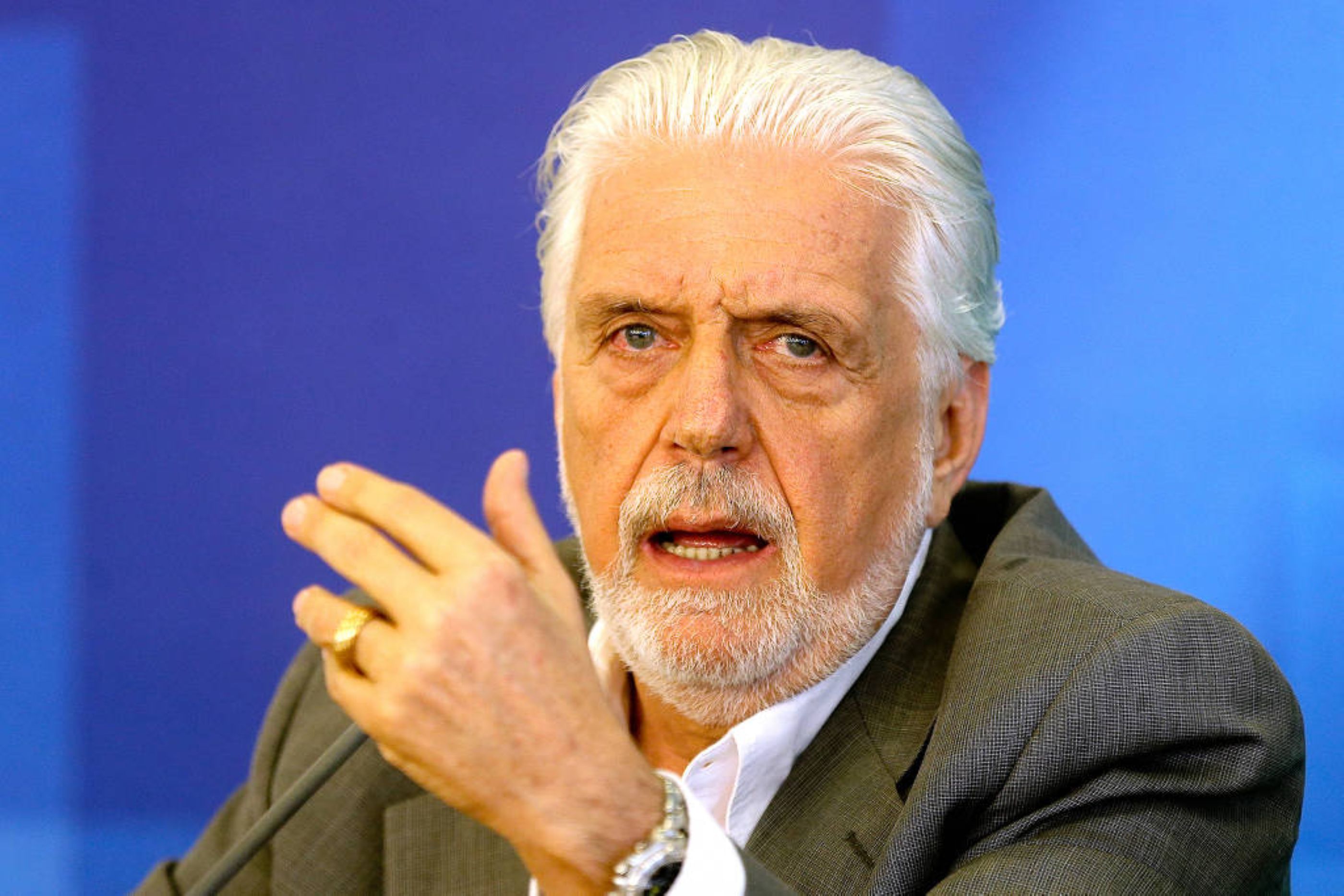 Governo cobra Jacques Wagner após derrota histórica de Messias