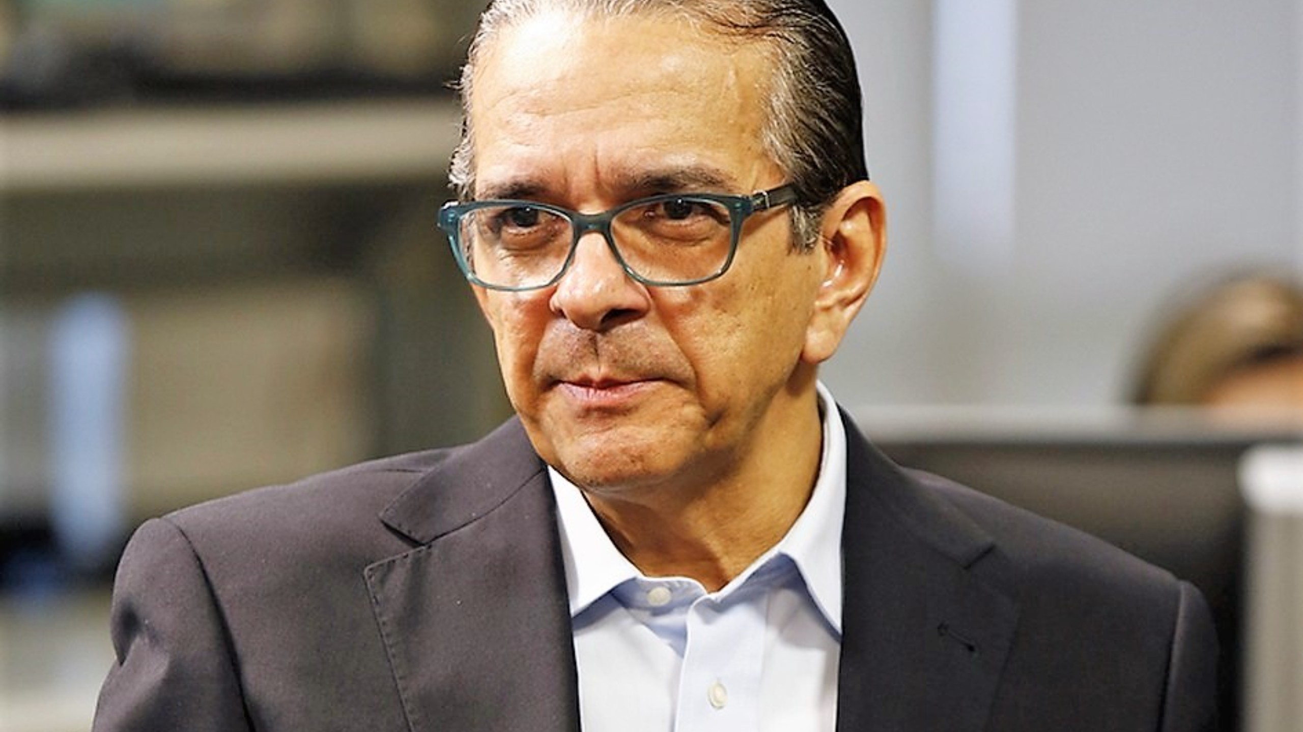 Lavareda cobra transparência e critica fiscalização das pesquisas eleitorais