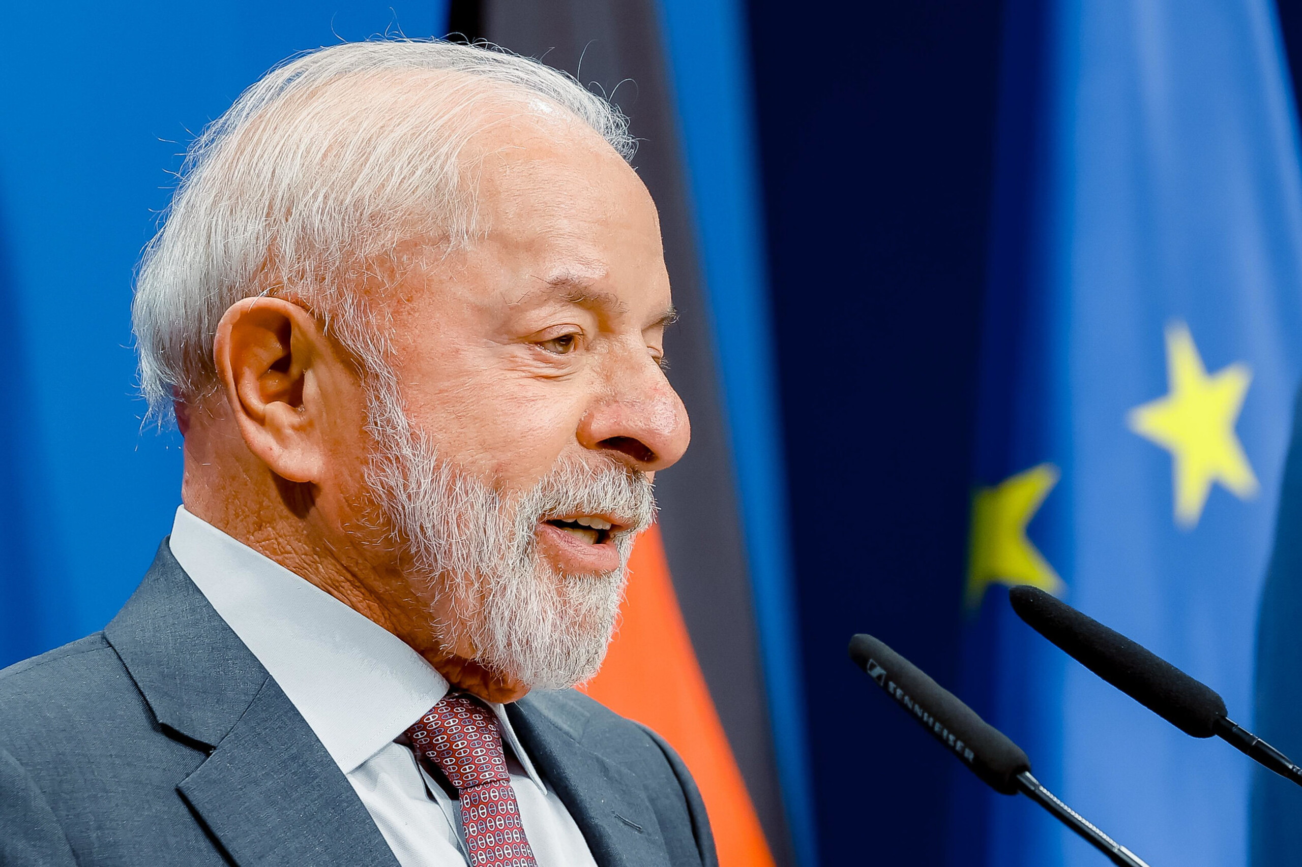 Lula ameaça reciprocidade após expulsão de delegado da PF dos Estados Unidos