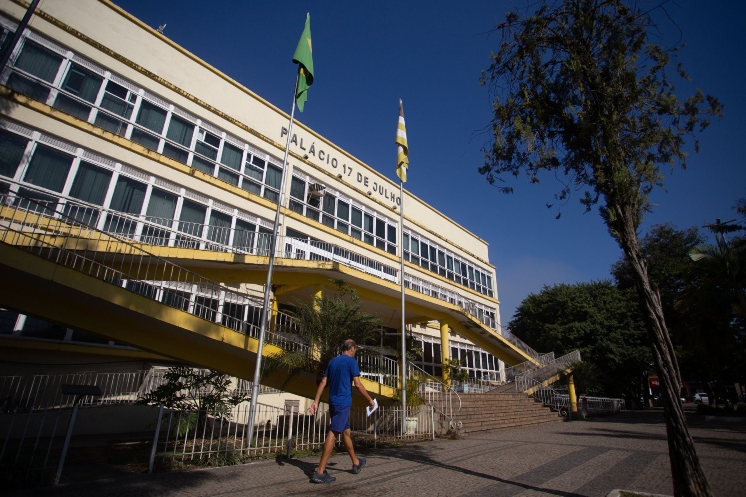 TJRJ mantém suspensão de lei que obrigava procuradores de Volta Redonda a bater ponto