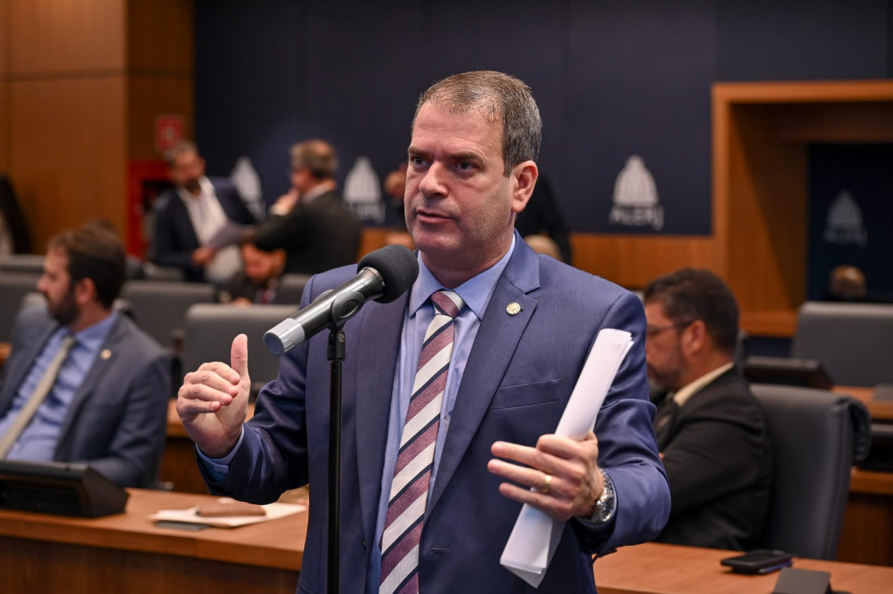 Rosenverg Reis quer ser candidato de Paes à presidência da Alerj