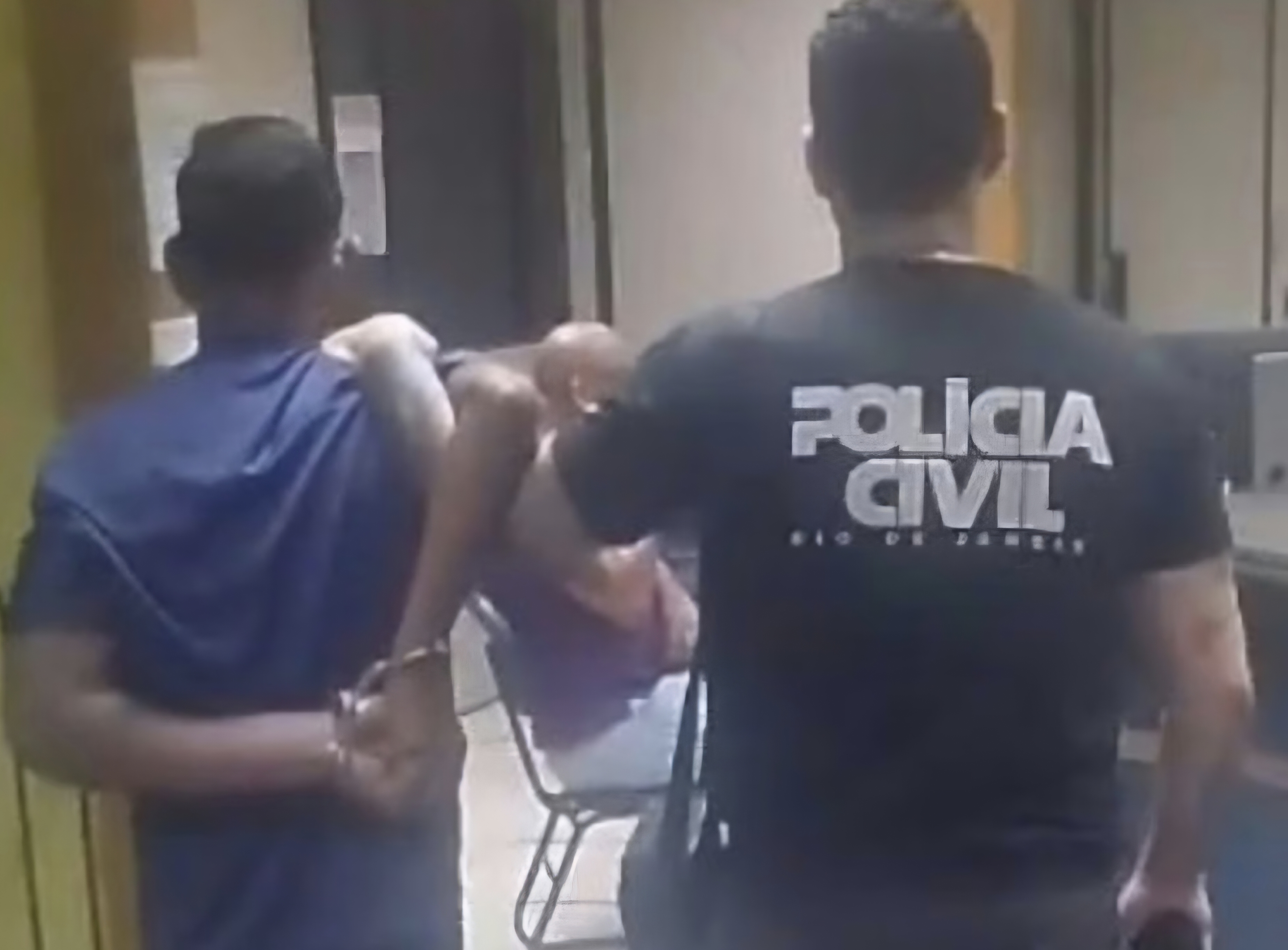 Paciente faz médica refém e exige PIX de R$ 16 mil em clínica de Nova Iguaçu