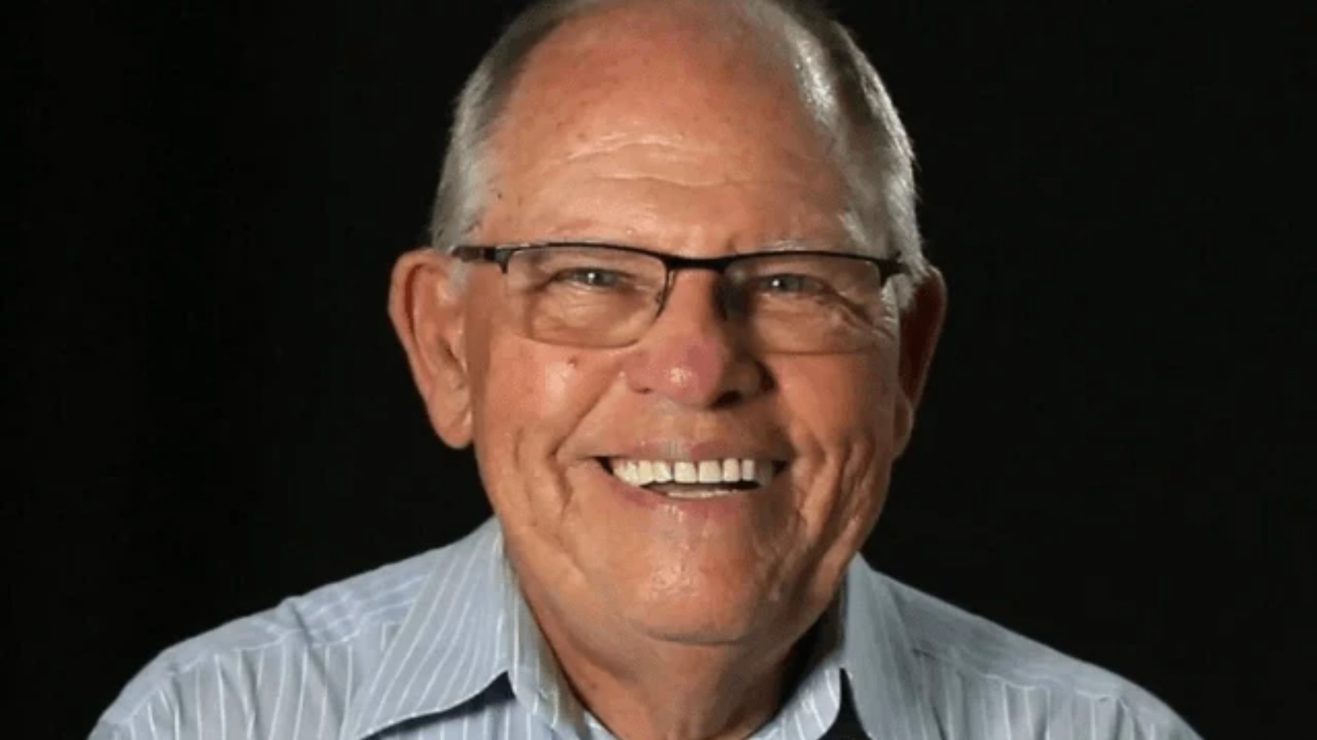 Ator e dublador Silvio Matos morre aos 82 anos e deixa legado no humor digital