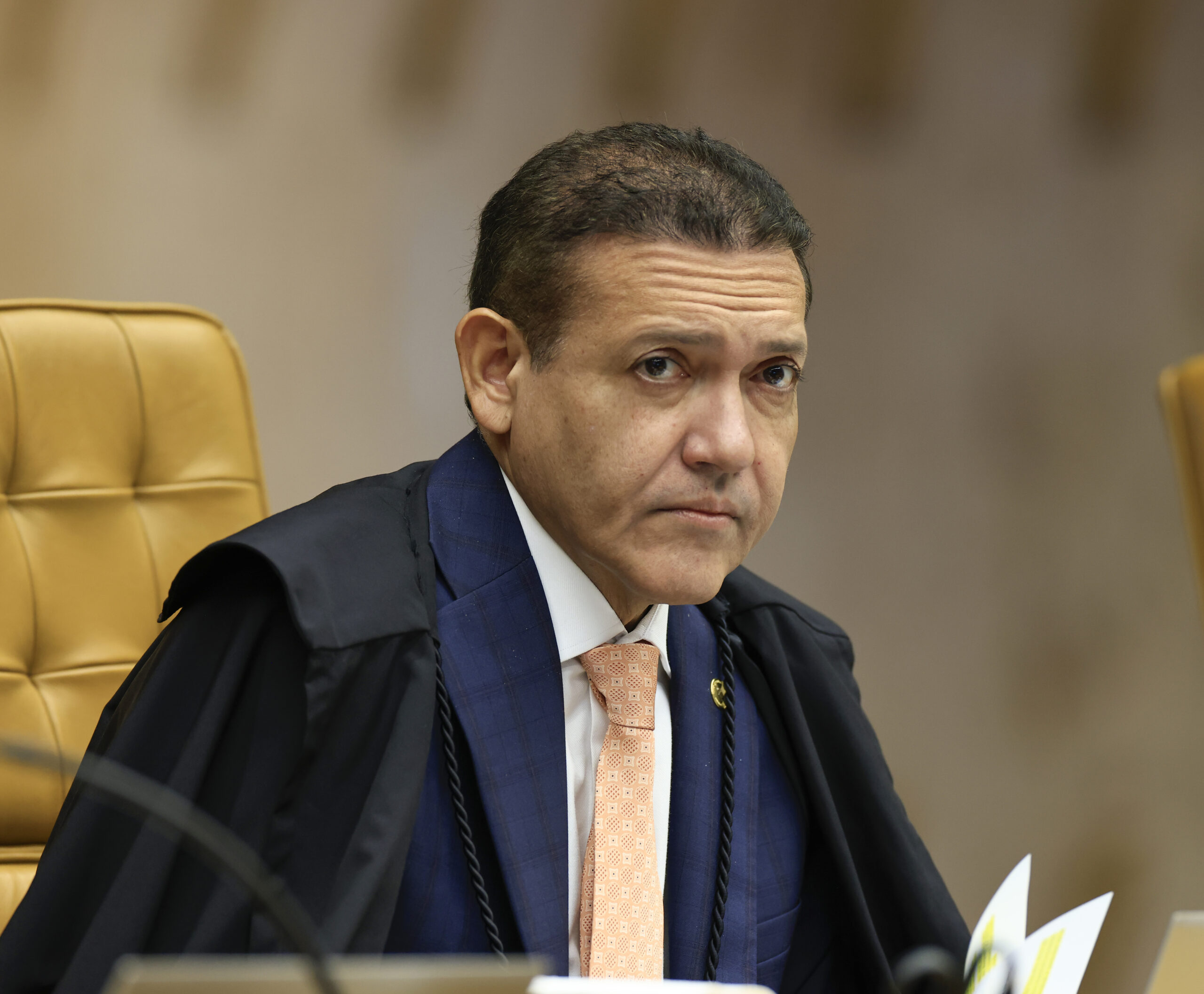 Nunes Marques antecipa voto no STF, acompanha Fux e amplia para 3 x 1 vantagem por eleição indireta no Rio