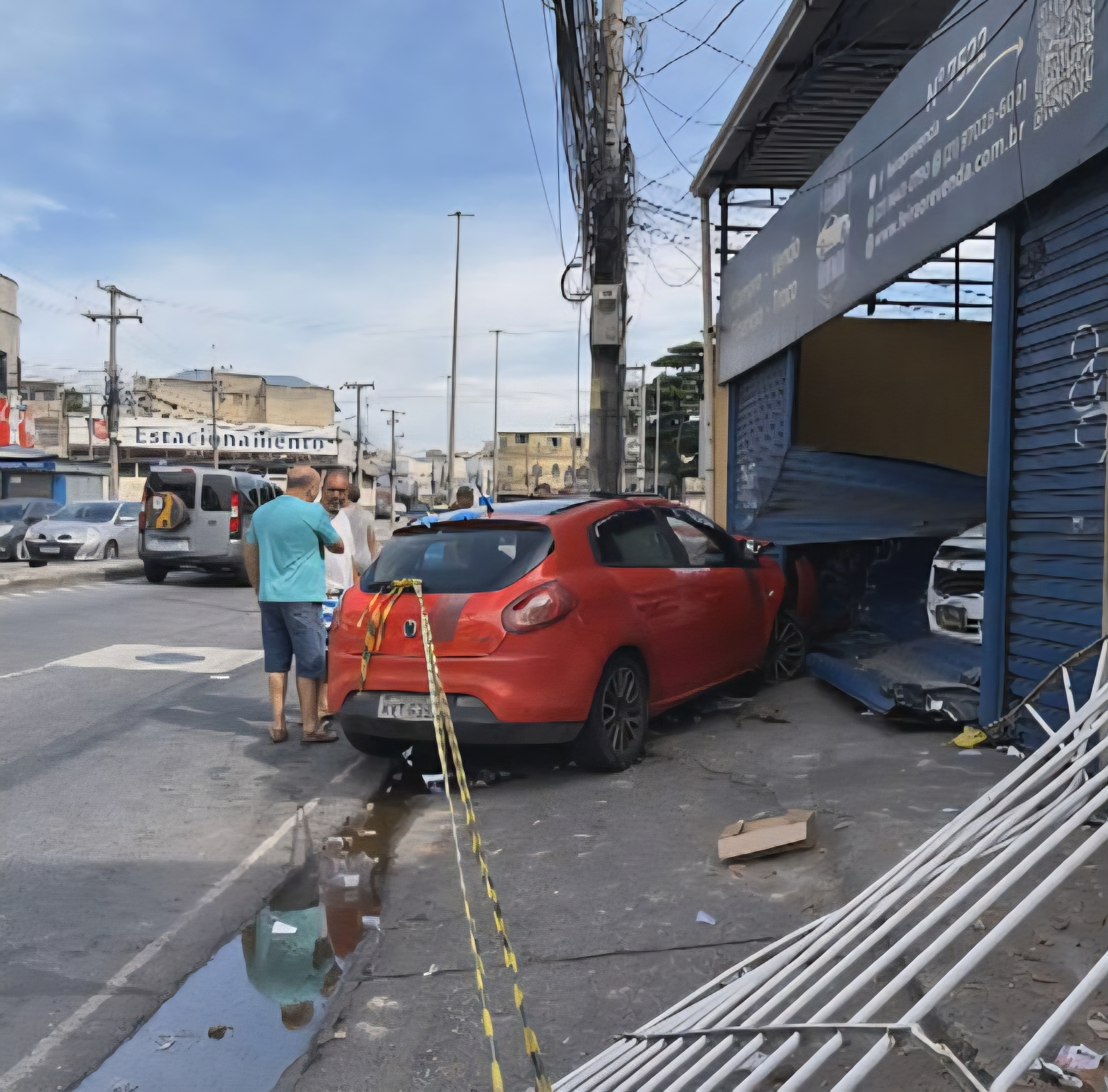 Homem é encontrado morto com marcas de tiro dentro de carro na Abolição, na Zona Norte do Rio