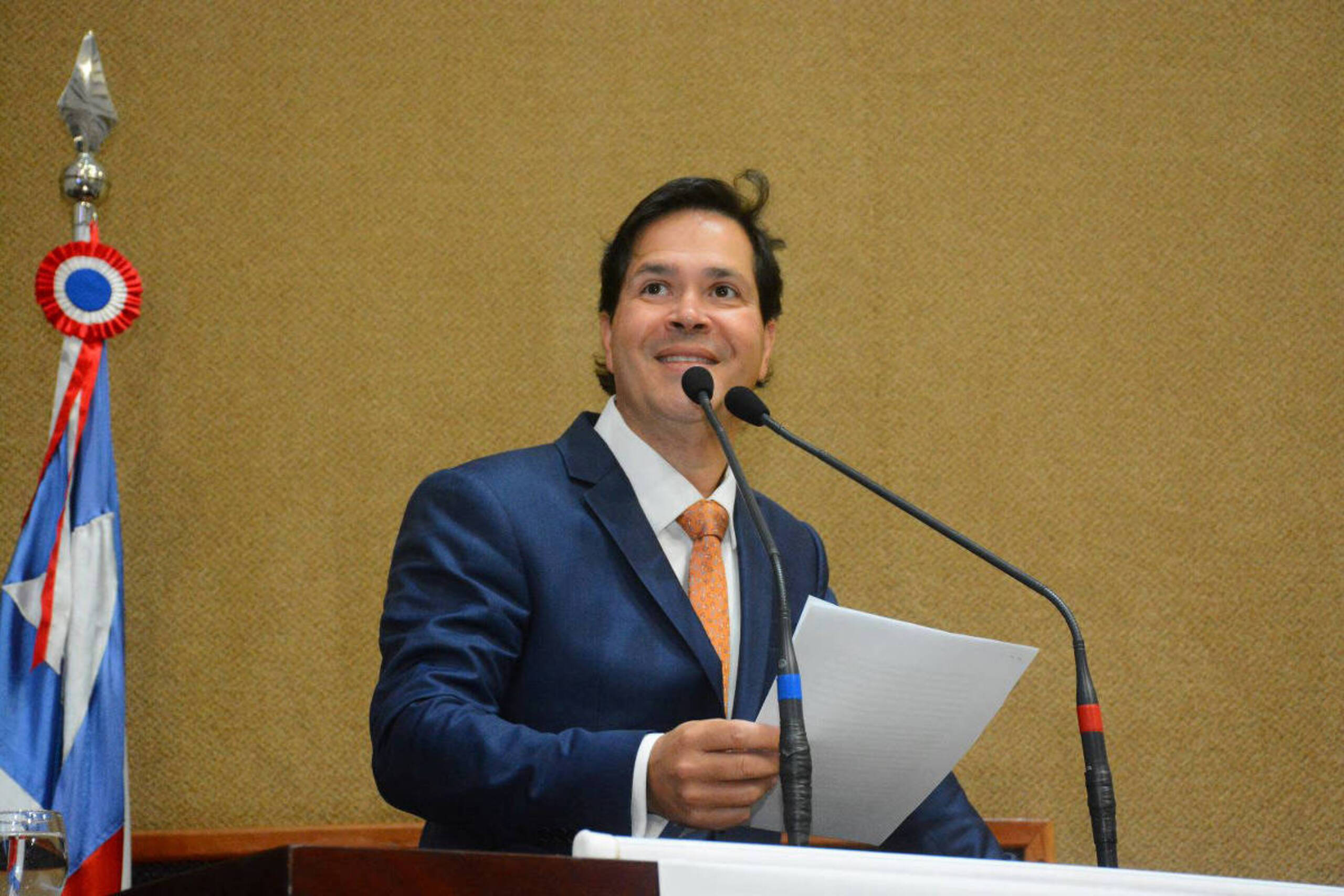 Advogado preso no caso Master é sócio de fundos do banco e suspeito de pagar propina de Vorcaro a autoridades