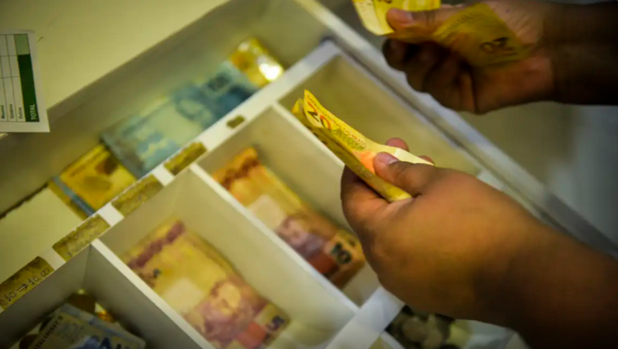 Datafolha: 45% dos brasileiros afirmam ter buscado renda alternativa nos últimos meses