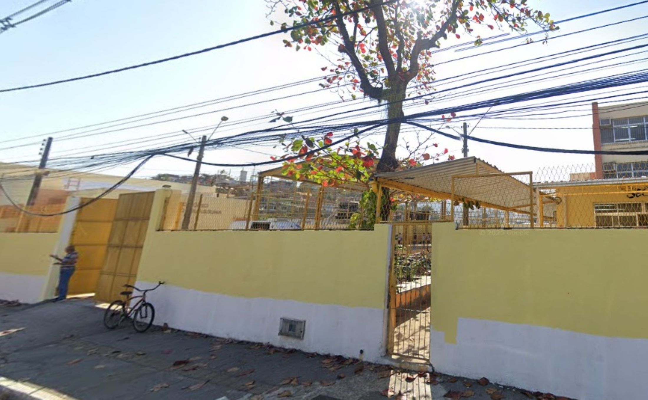 Estudante morre após mal súbito em escola de Niterói