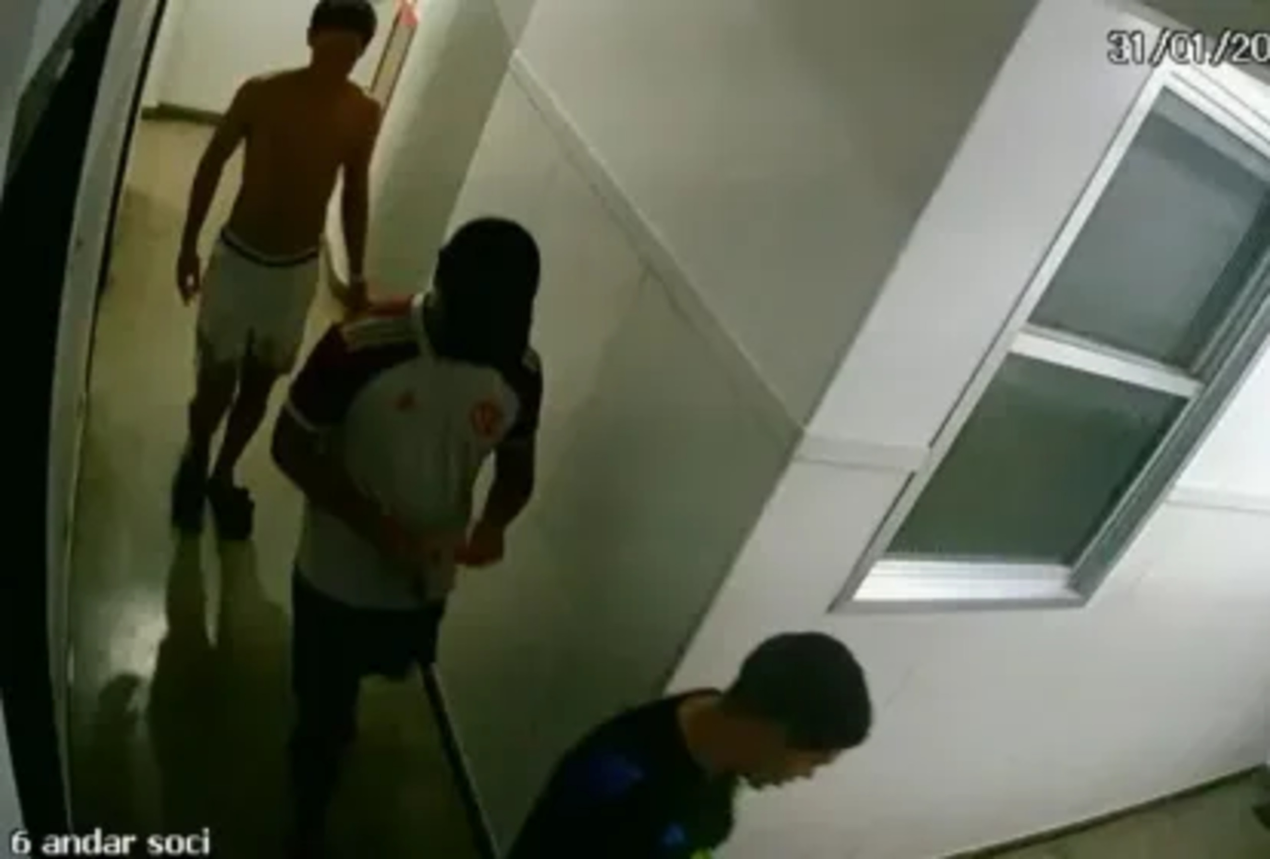 Justiça decide internar adolescente por estupro coletivo em Copacabana