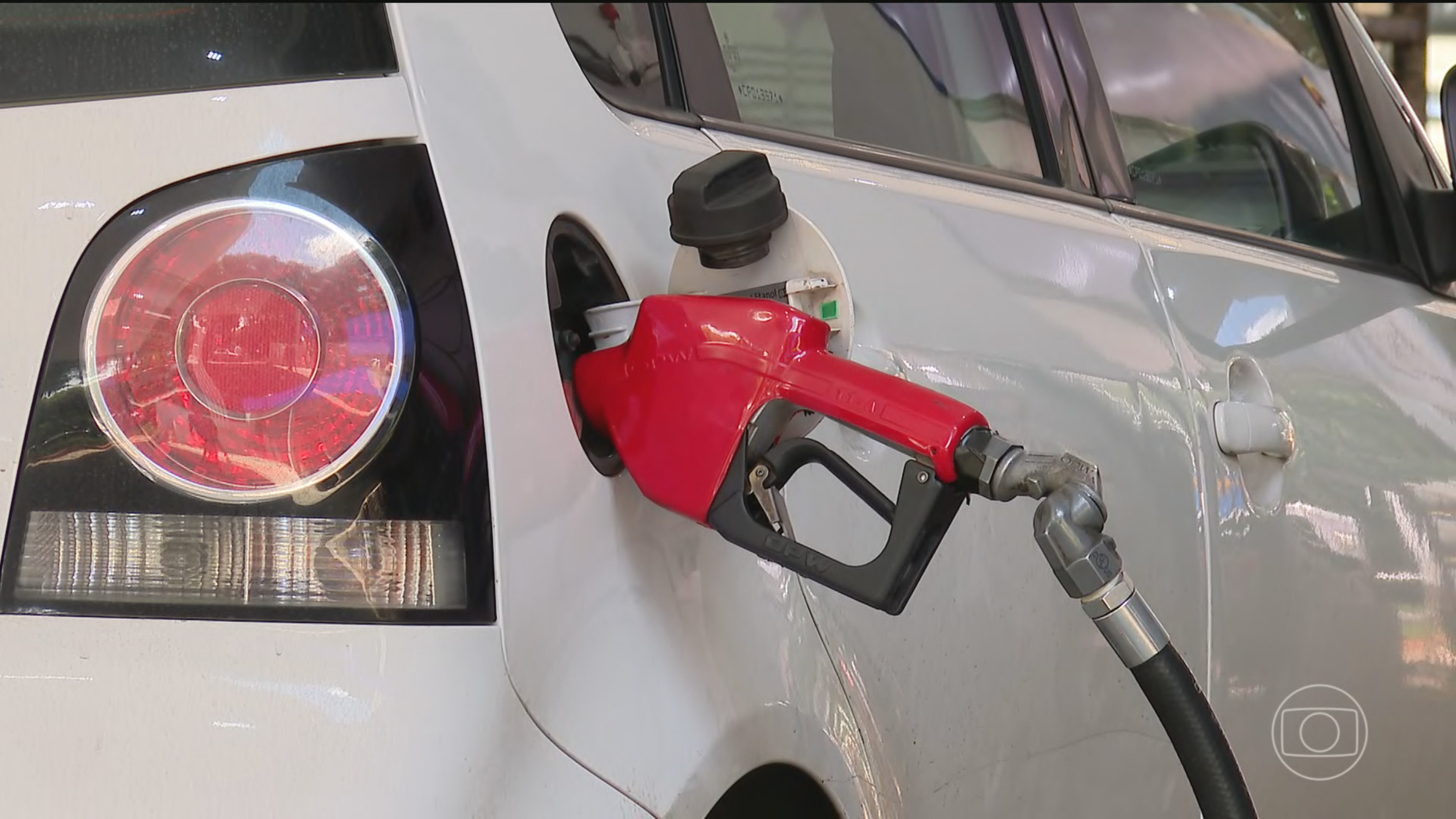 Governo anuncia pacote de R$ 31 bilhões para conter alta dos combustíveis no Brasil