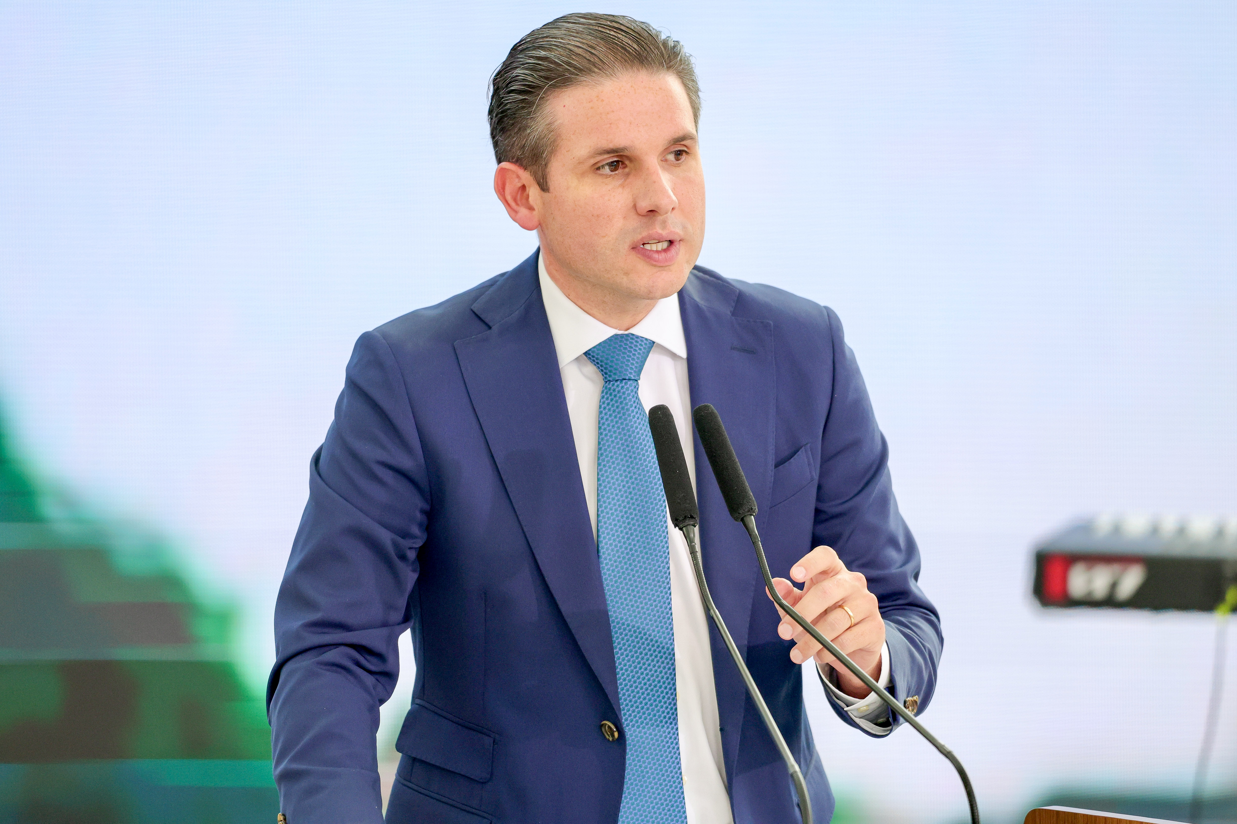 Escala 6×1 deve ser votada na próxima semana na CCJ, diz Hugo Motta