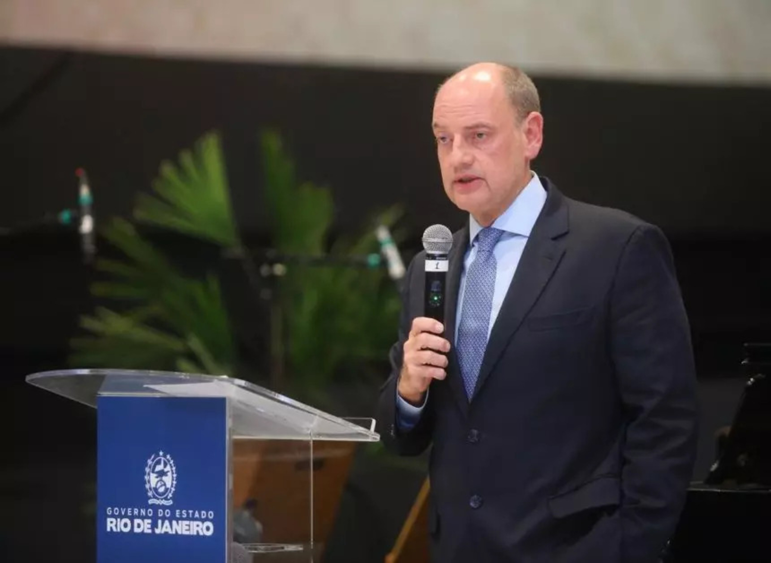 Governo do RJ deve exonerar mais de 150 comissionados em pente-fino que mira corte de R$ 13 milhões