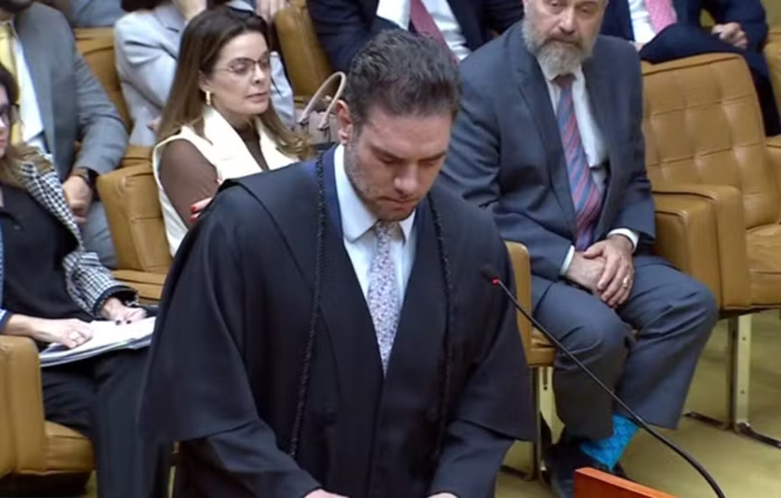 PSD muda de posição e agora propõe voto aberto, se eleição para mandato-tampão for indireta