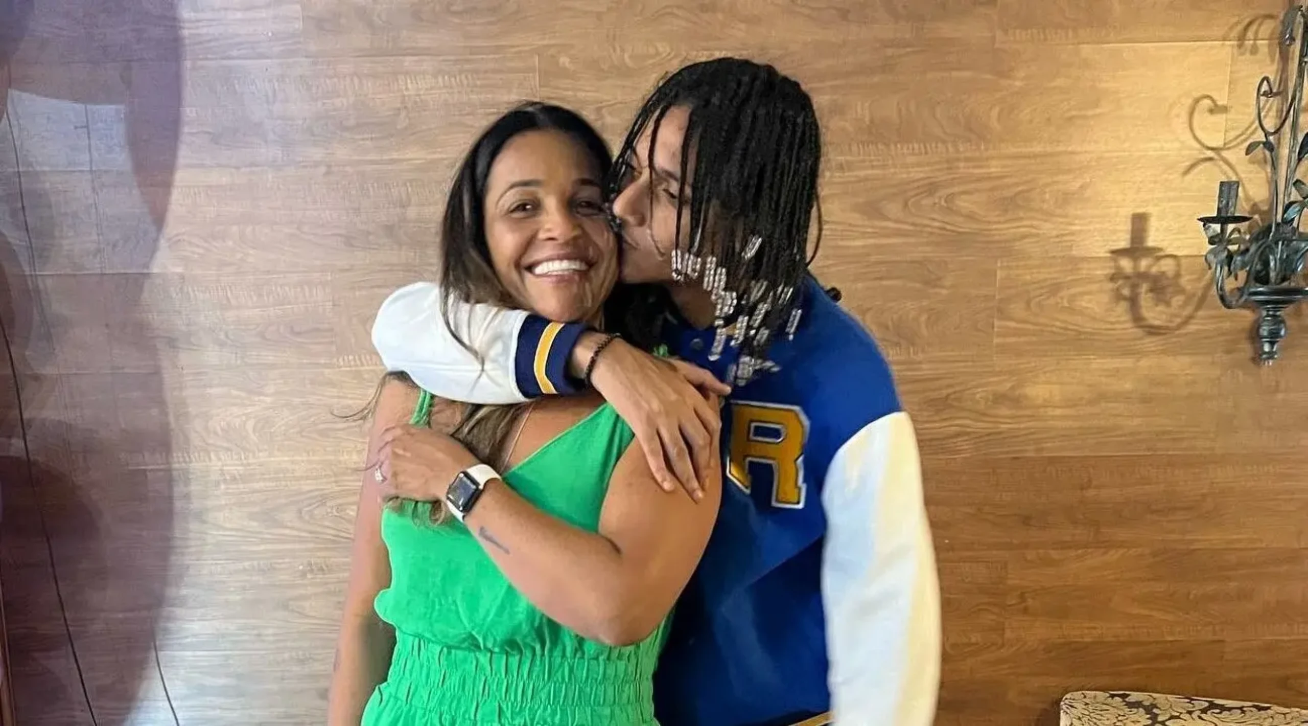 Justiça concede habeas corpus a mãe de Oruam e retira status de foragida