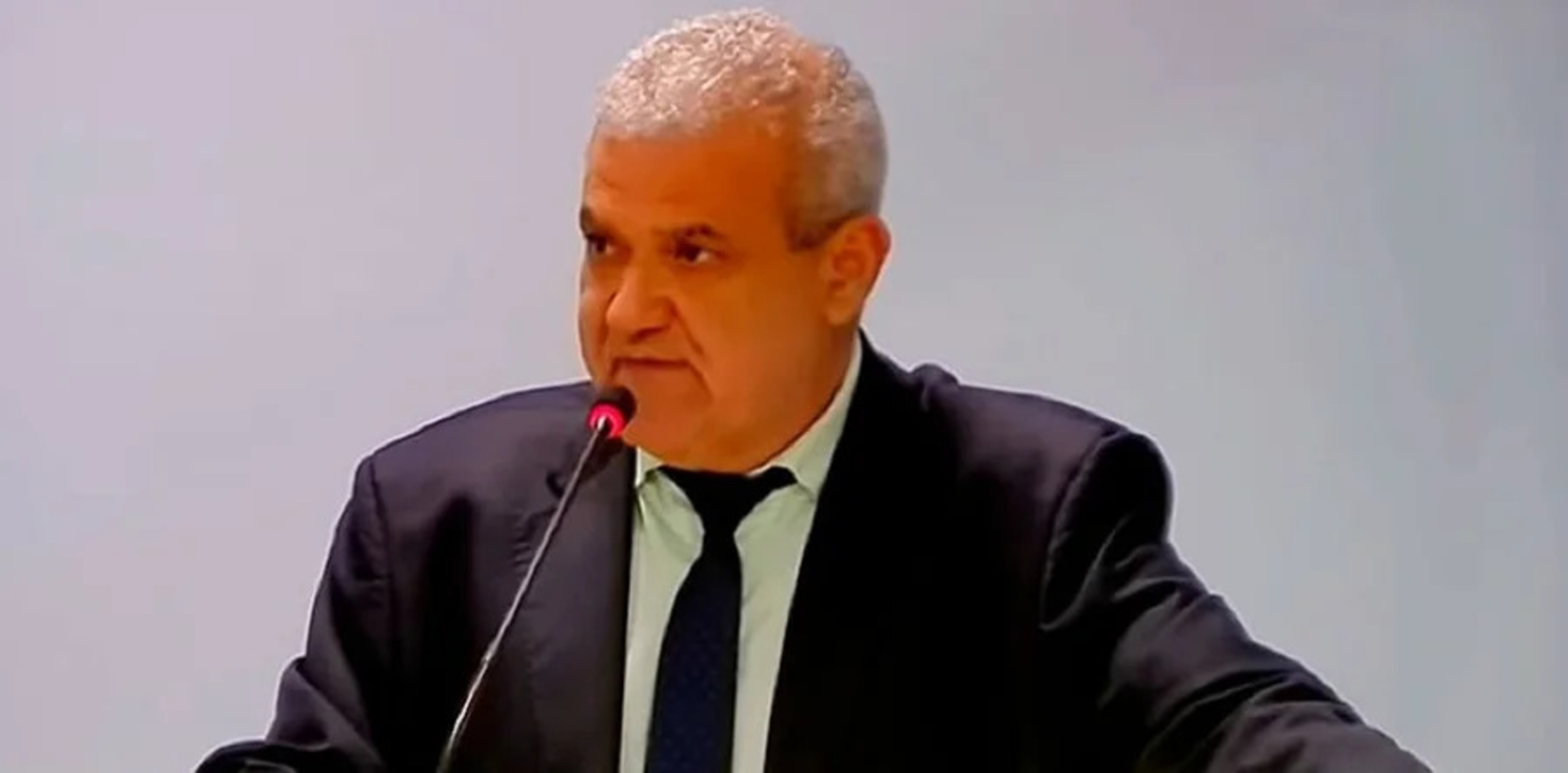 Câmara de Vereadores  afasta presidente acusado de amarrar e espancar esposa em MS