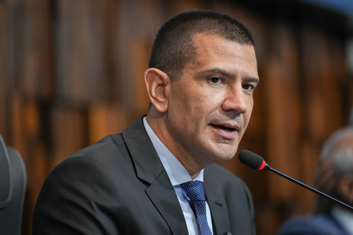 Douglas Ruas esclarece que Alerj não pediu saída de Ricardo Couto ao STF