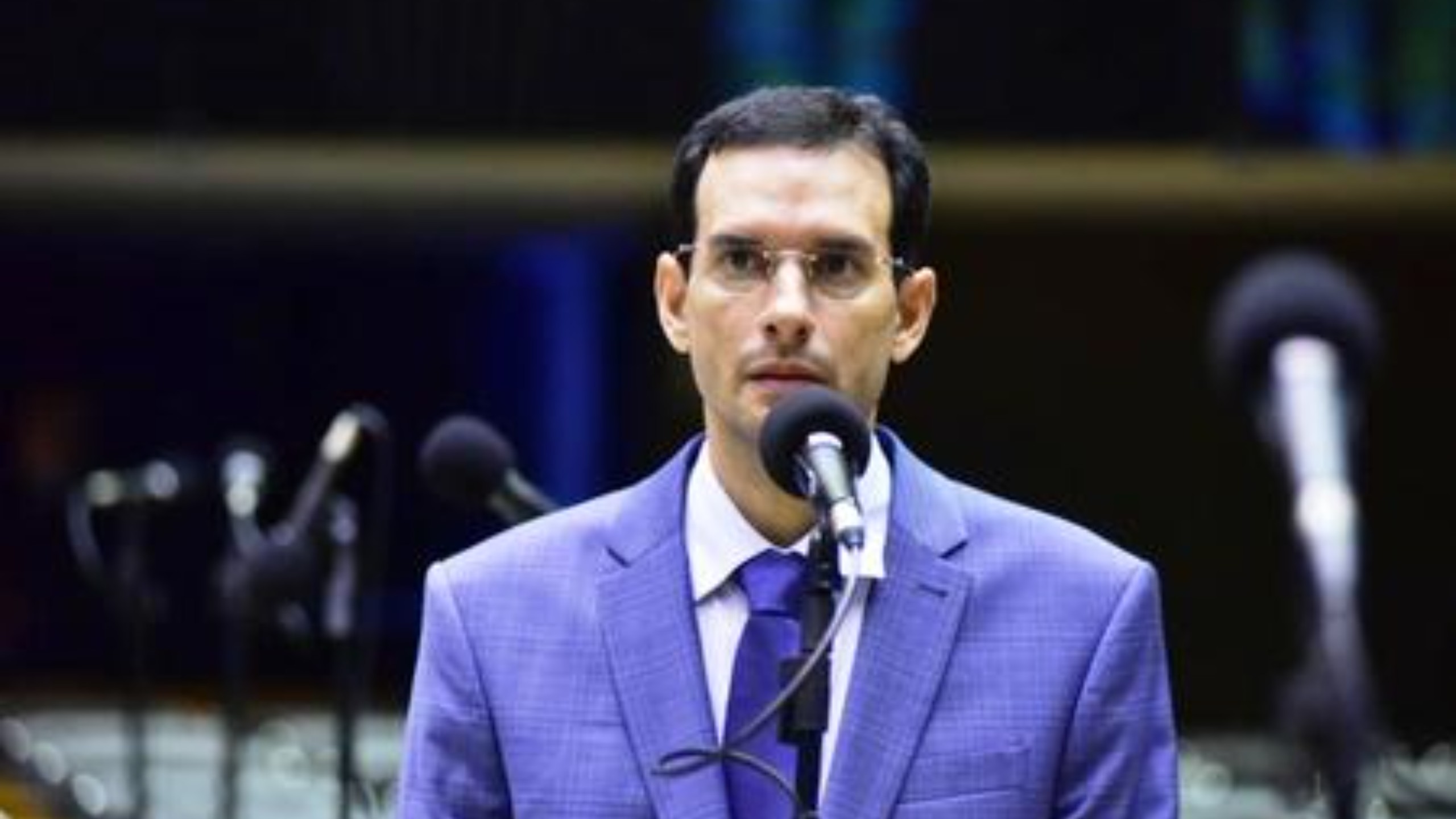 Escala 6×1: relator defende transição gradual e negociação para mudança na jornada de trabalho