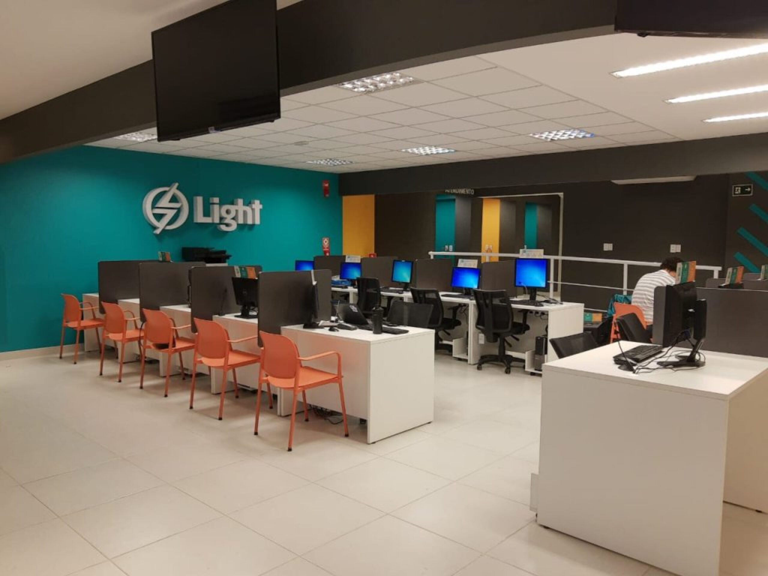 Light lança telemedicina com consultas a preços populares em comunidades