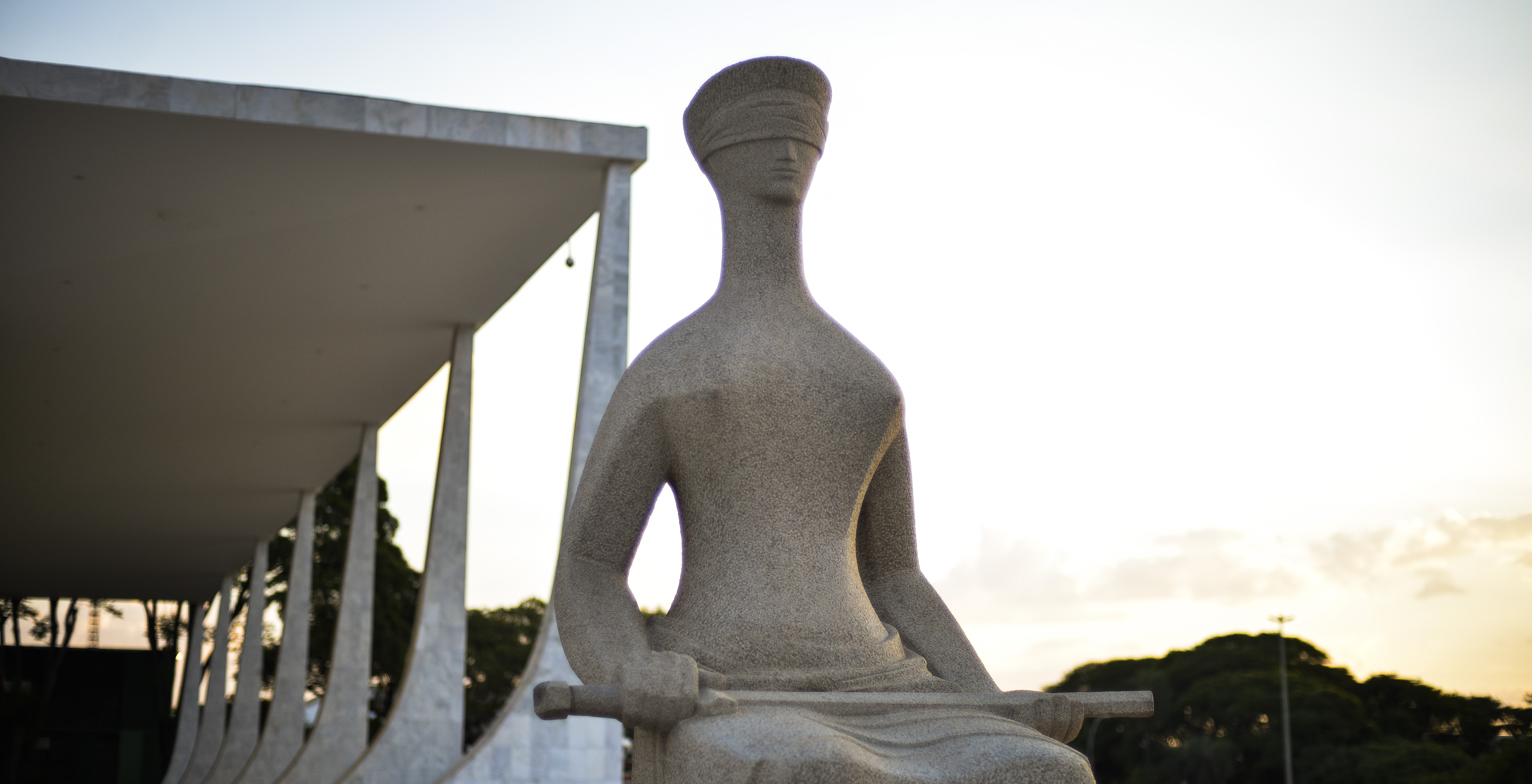 Programa do PT prevê reforma do Judiciário e regras de conduta para o STF