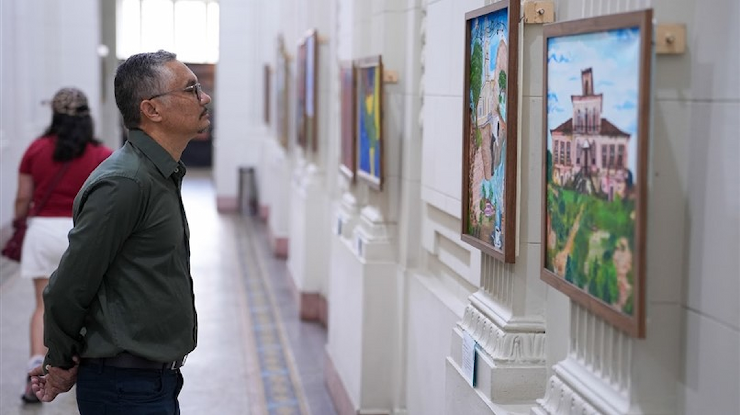 Palácio Tiradentes abre exposição com artistas da Baixada Fluminense