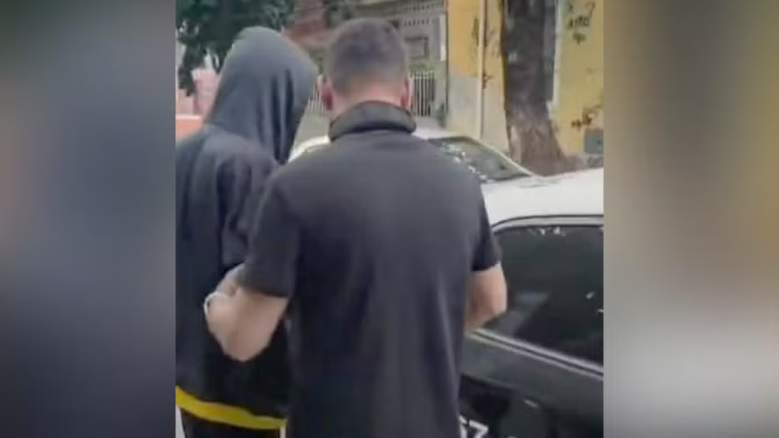 Adolescente é apreendido no Rio por incentivar automutilação e planejar ataques online