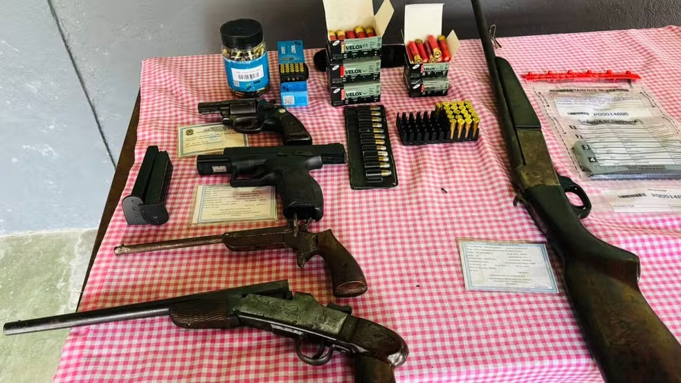 Gaeco mira família Avelino em operação contra milícia privada no Sul Fluminense