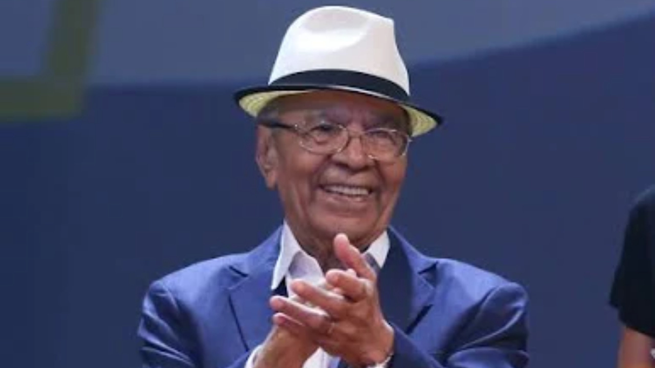 Portela anuncia enredo para o carnaval de 2027 em homenagem a Monarco, lenda do samba