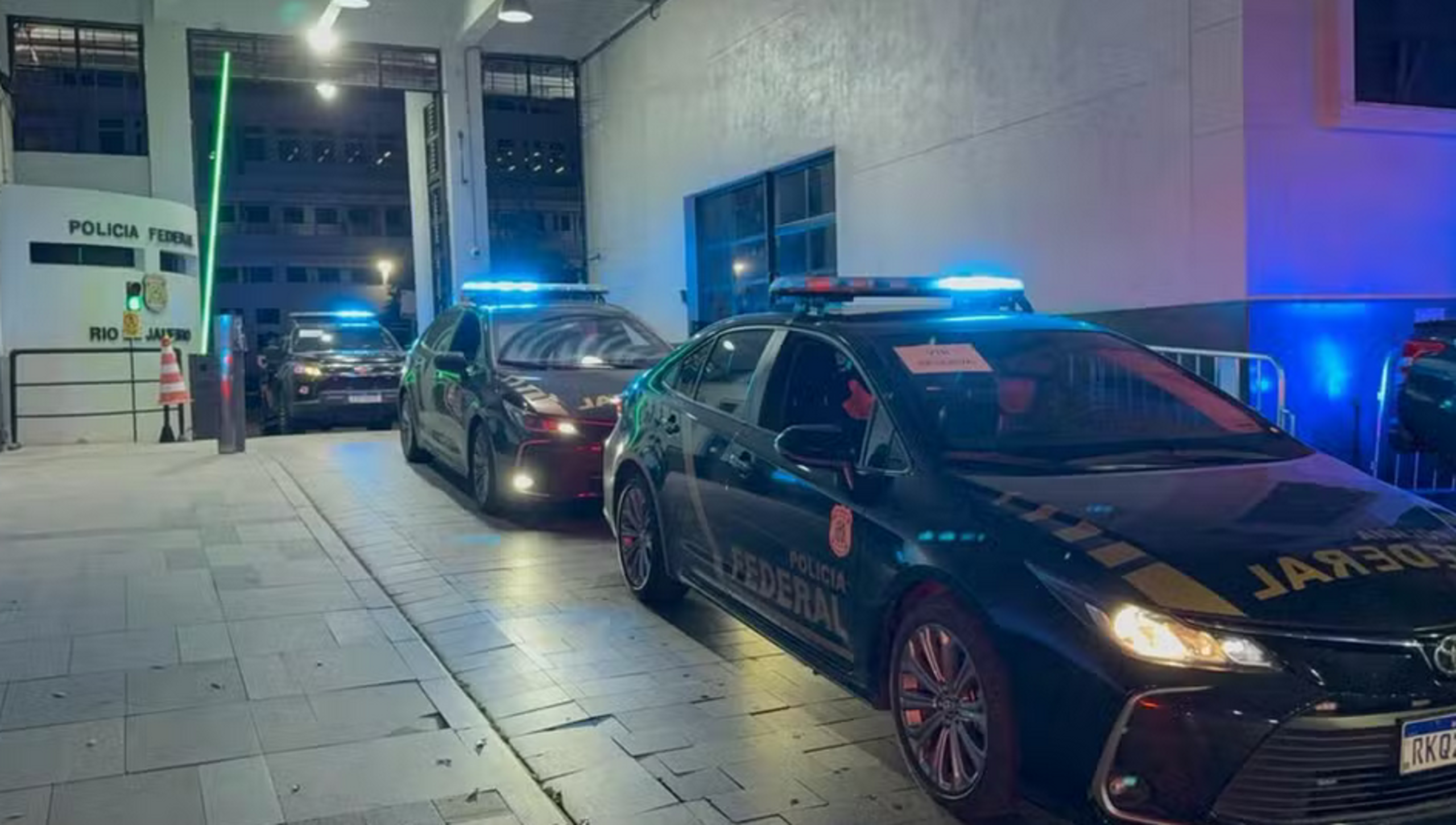 Operação mira esquema de propinas no Porto do Rio, cumpre 45 mandados e afasta servidores