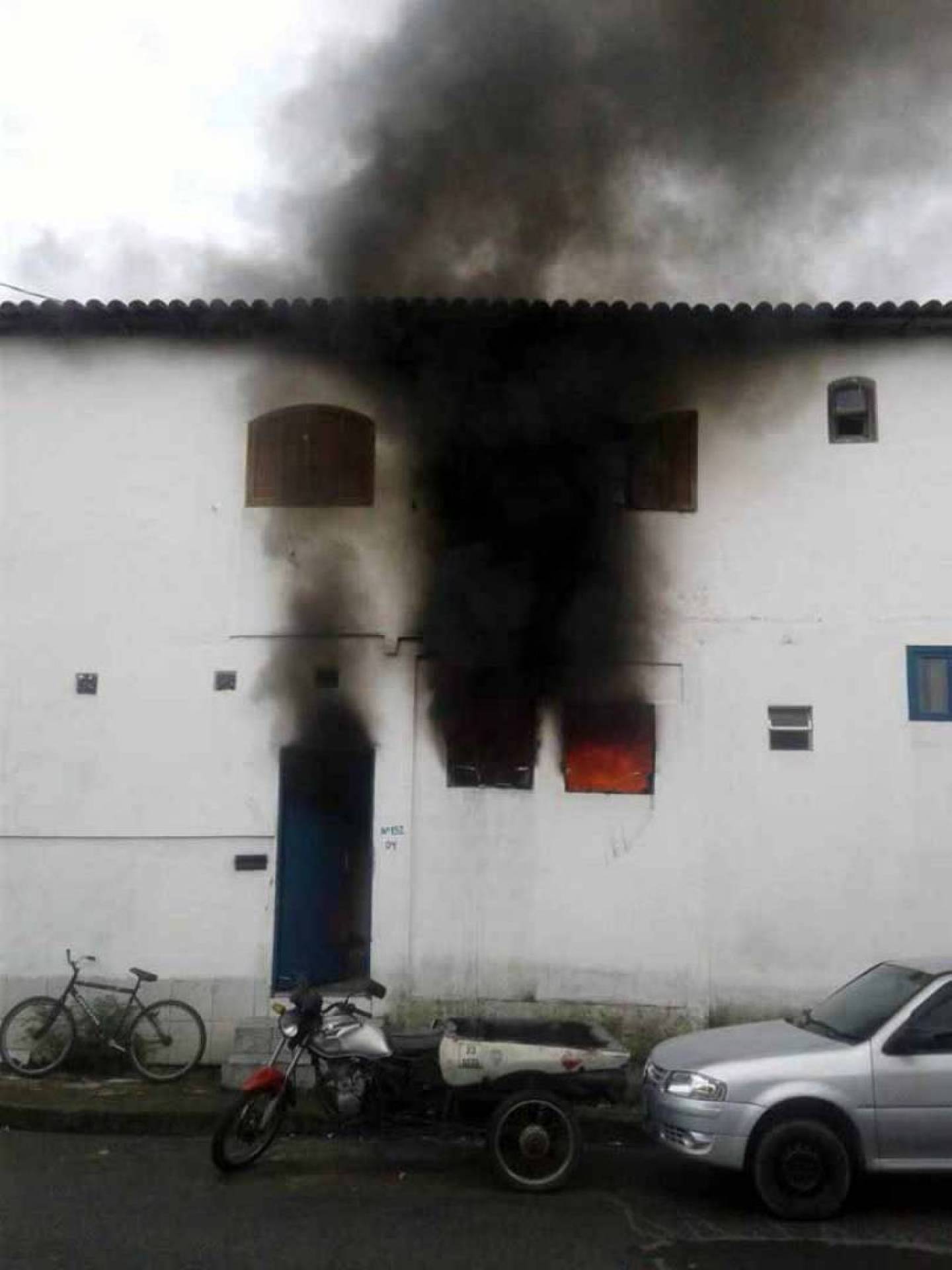 Homem é condenado a 80 anos de prisão por matar enteados em incêndio em Paraty