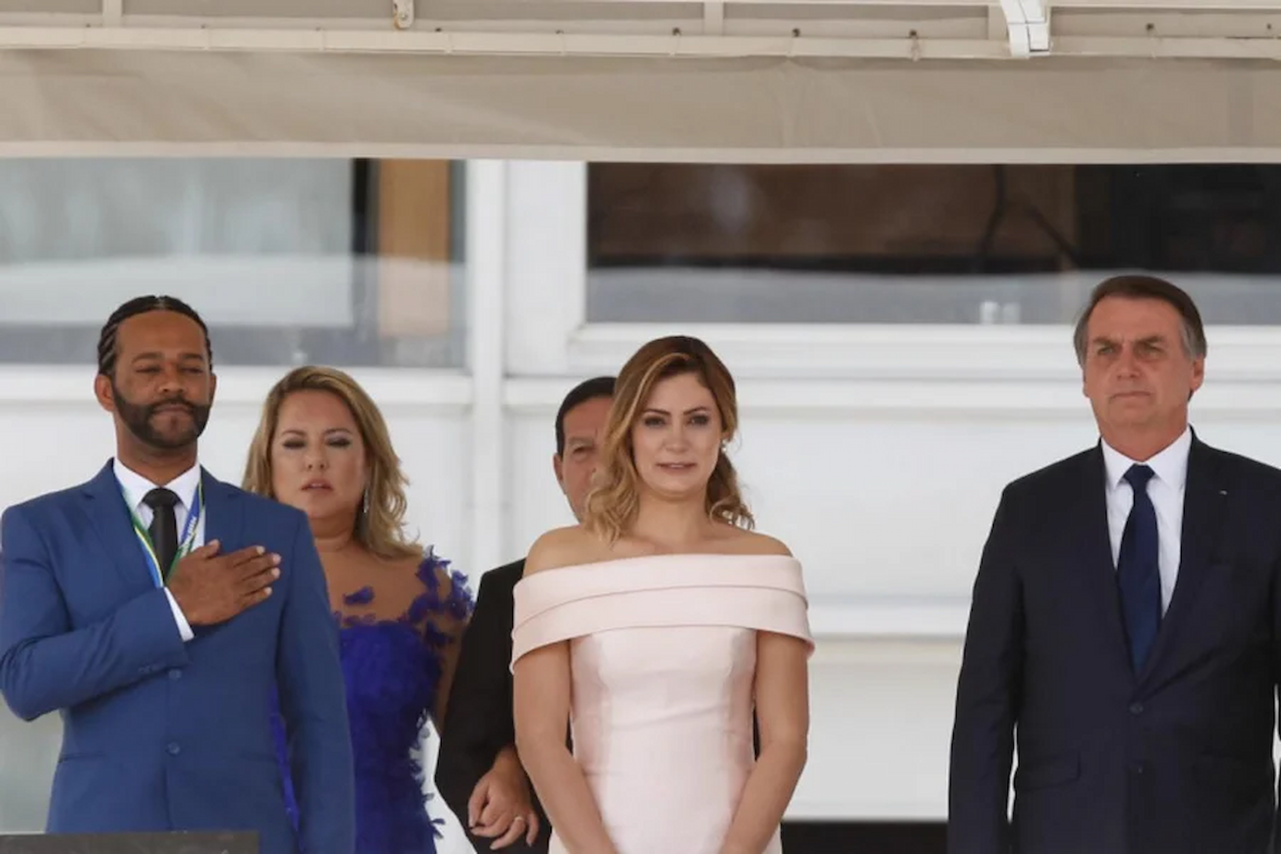 Professor de Libras que traduziu posse de Bolsonaro é acusado de abusar de alunos surdos