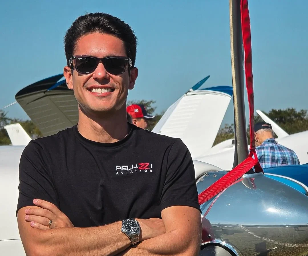 VÍDEO mostra empresário registrando voo antes de queda de avião no litoral do RS