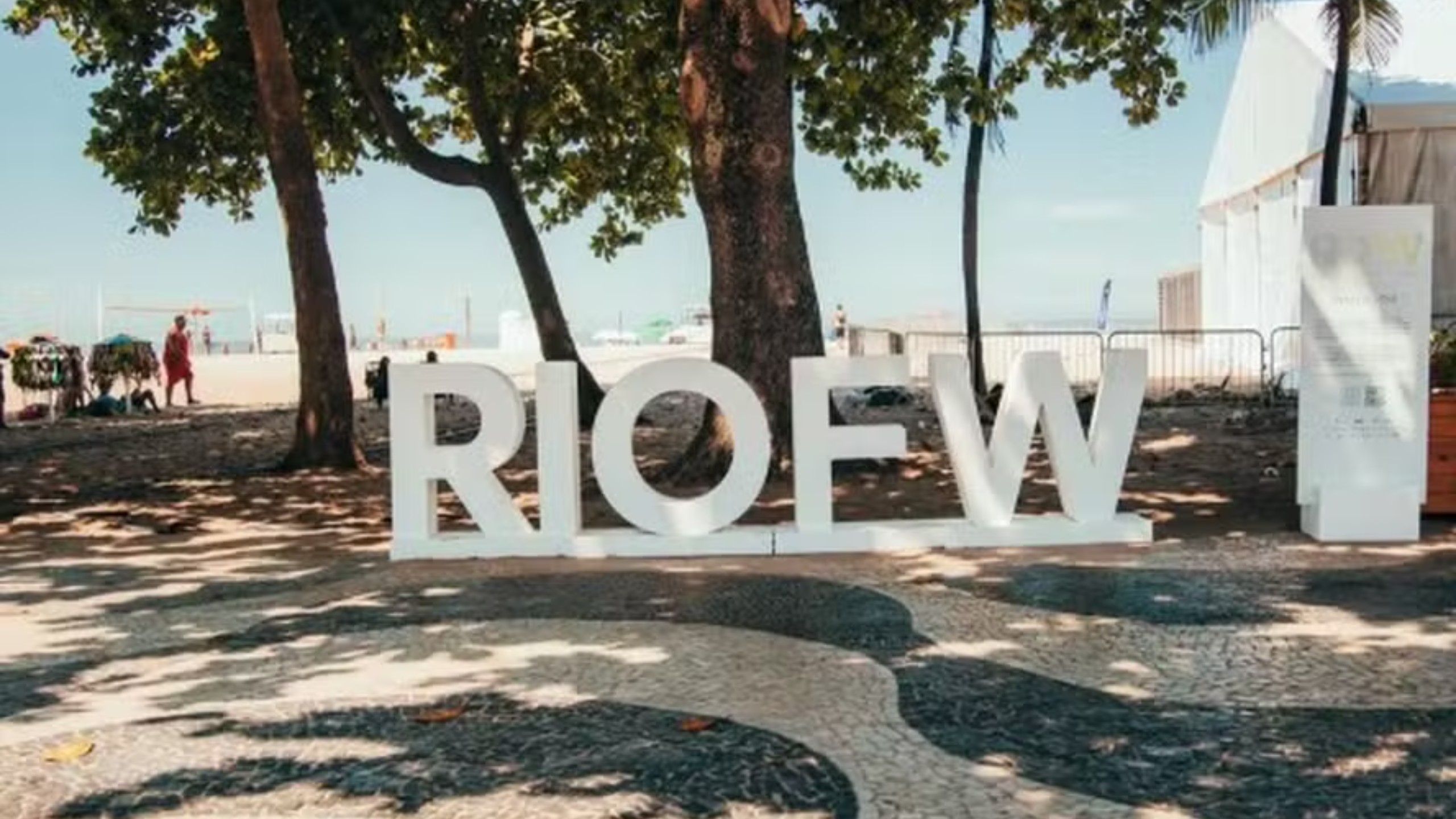 Rio Fashion Week 2026: ingressos, programação e preços no Pier Mauá com desfiles e eventos