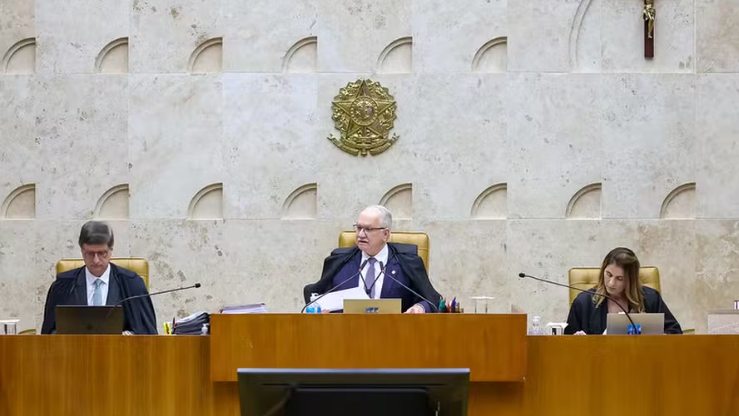 CNJ e CNMP têm maioria para limitar penduricalhos e padronizar salários no Judiciário