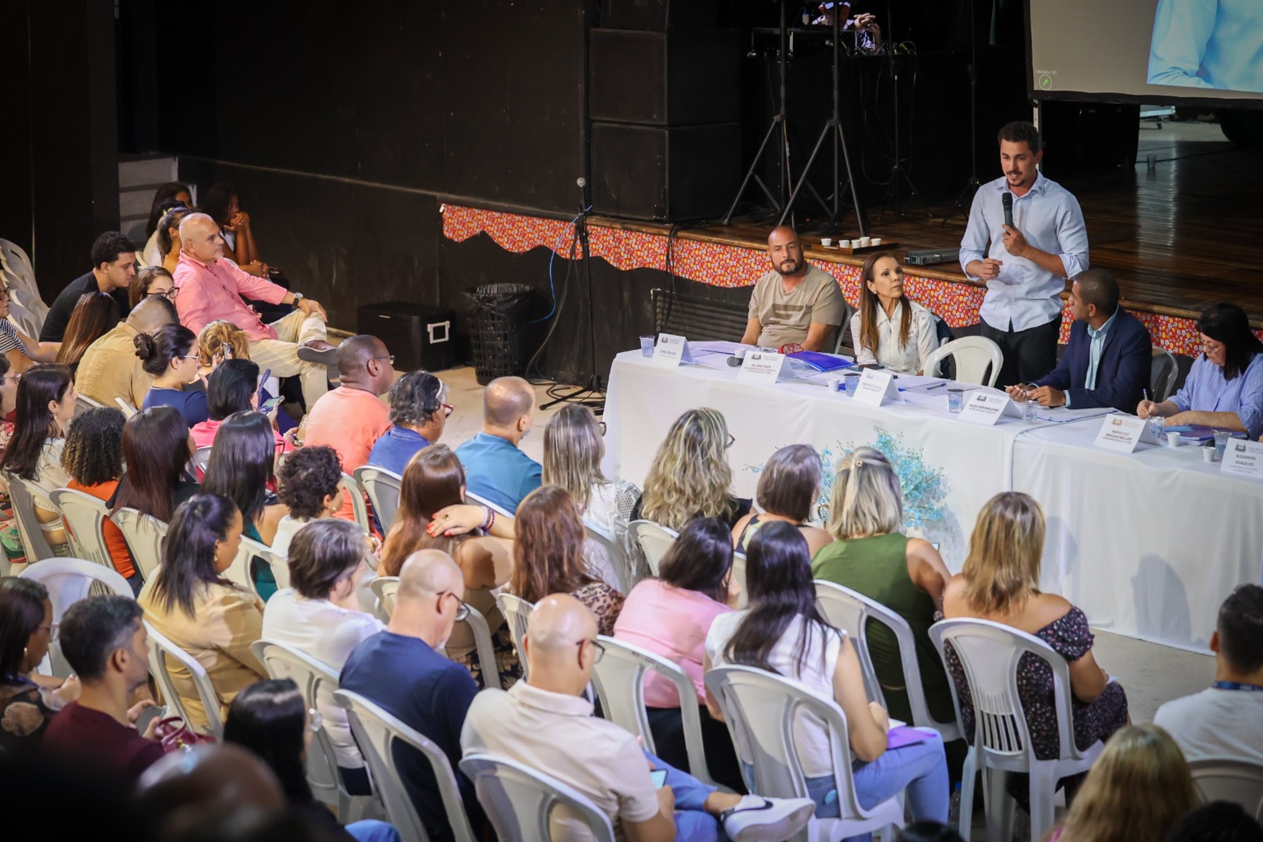 Comissão de Educação da Câmara realiza audiência em Bangu para discutir situação das escolas da Zona Oeste
