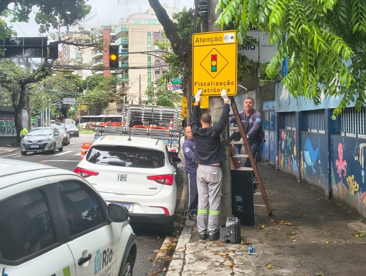 Prefeitura instala radar na Gávea após atropelamento de criança na saída da escola