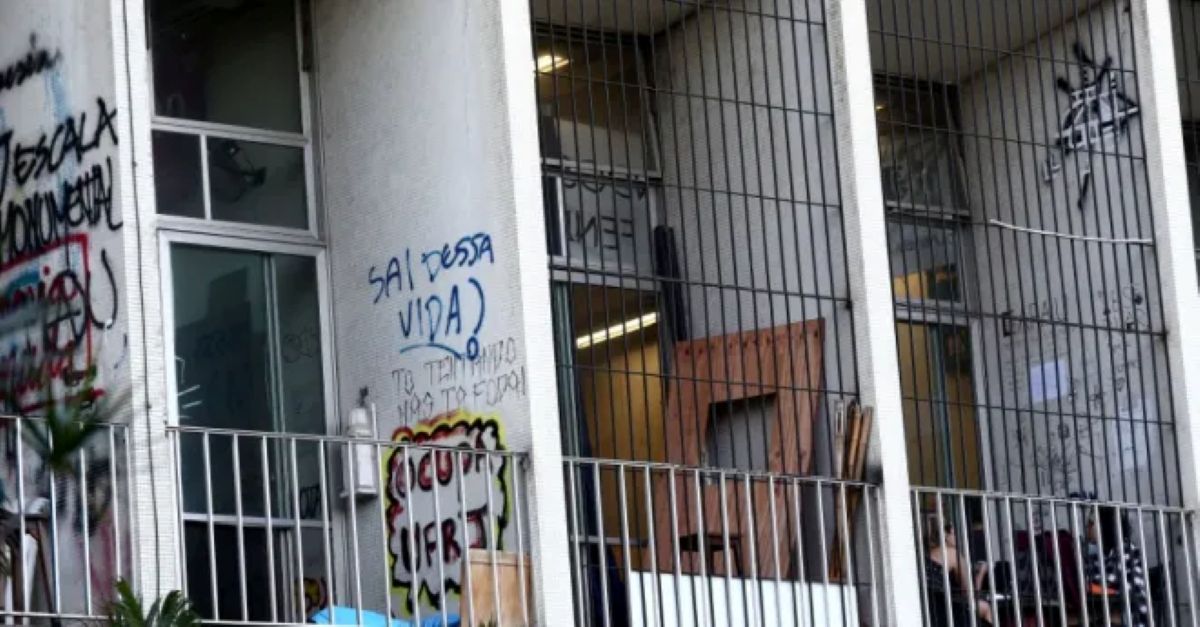 UFRJ precisa de R$ 1,27 bilhão para recuperar prédios em situação crítica
