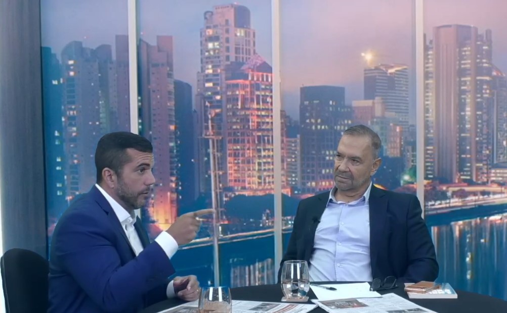 Cotado para a vaga de Castro na disputa ao Senado, Carlos Jordy é o entrevistado da semana no Jogo do Poder