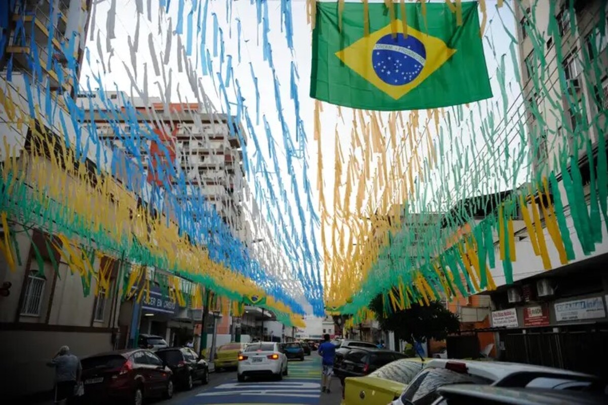 Prefeitura do Rio aposta na Copa do Mundo e lança prêmio para ruas decoradas