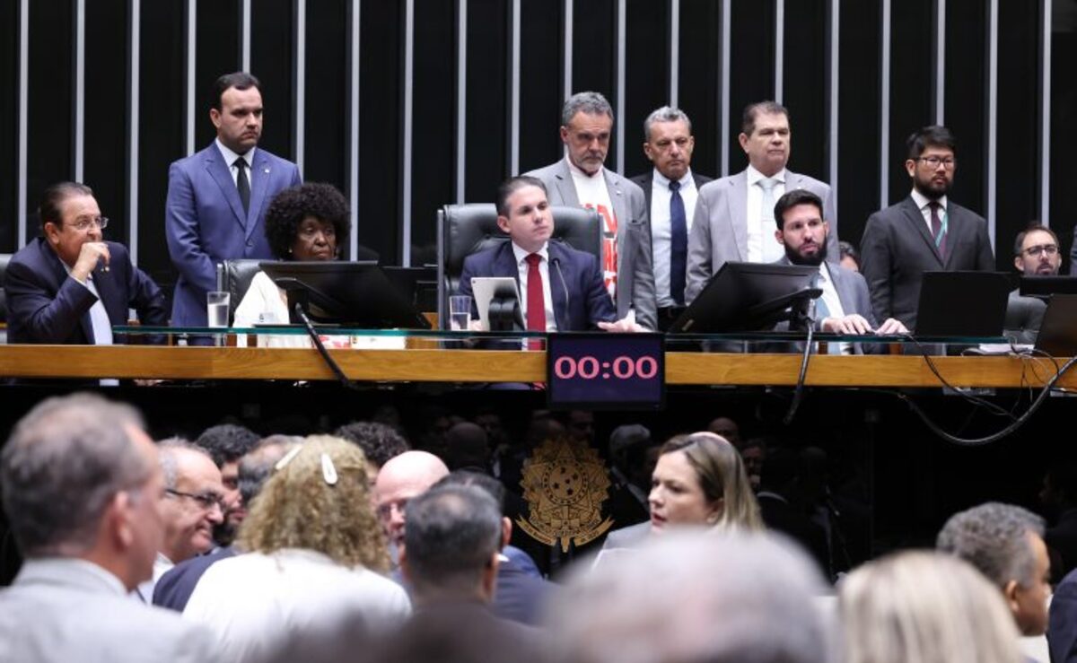 Escala 6×1: bancada do Rio apoiou em peso proposta aprovada na Câmara