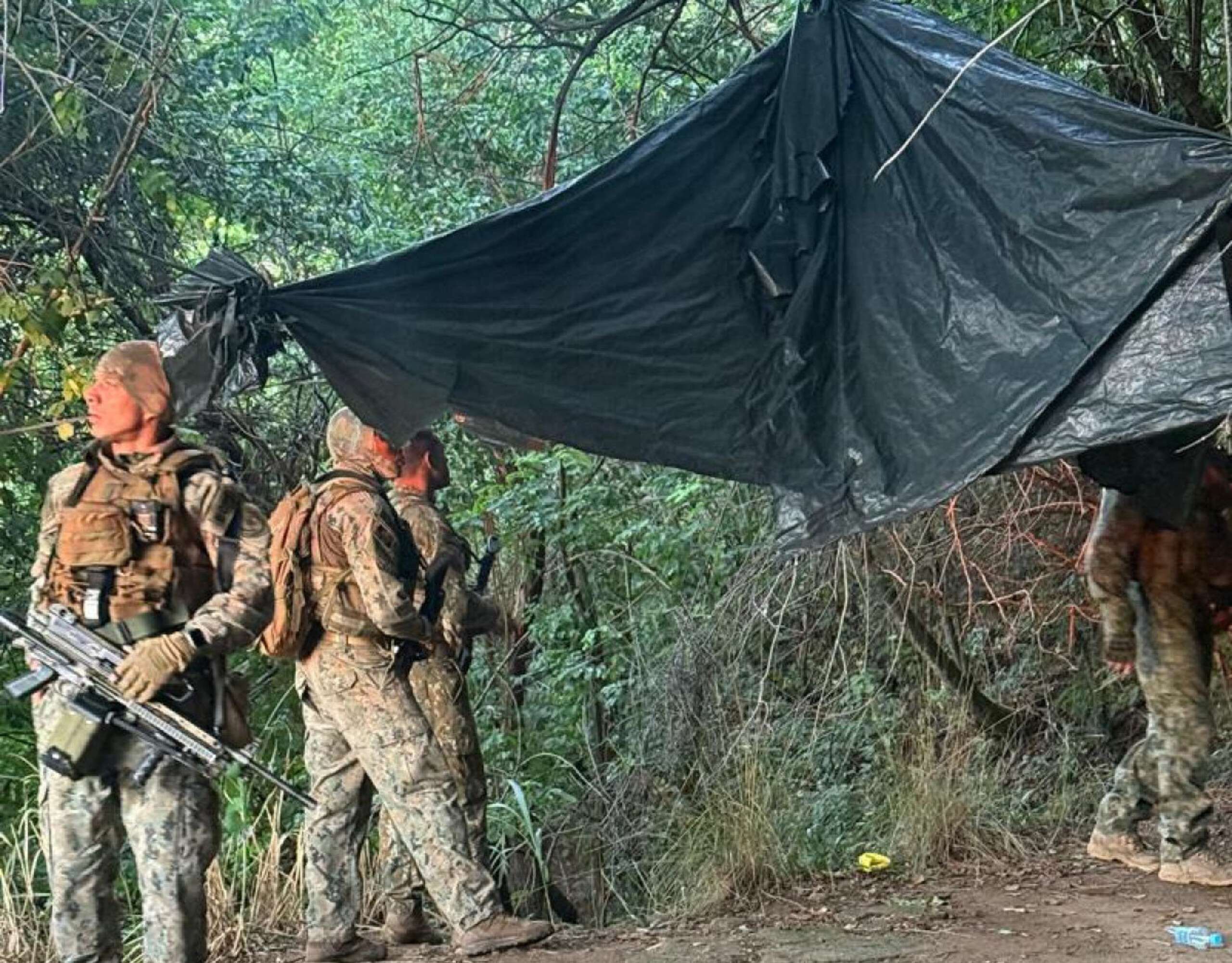 Bope faz operação no Borel e acha base do tráfico em mata