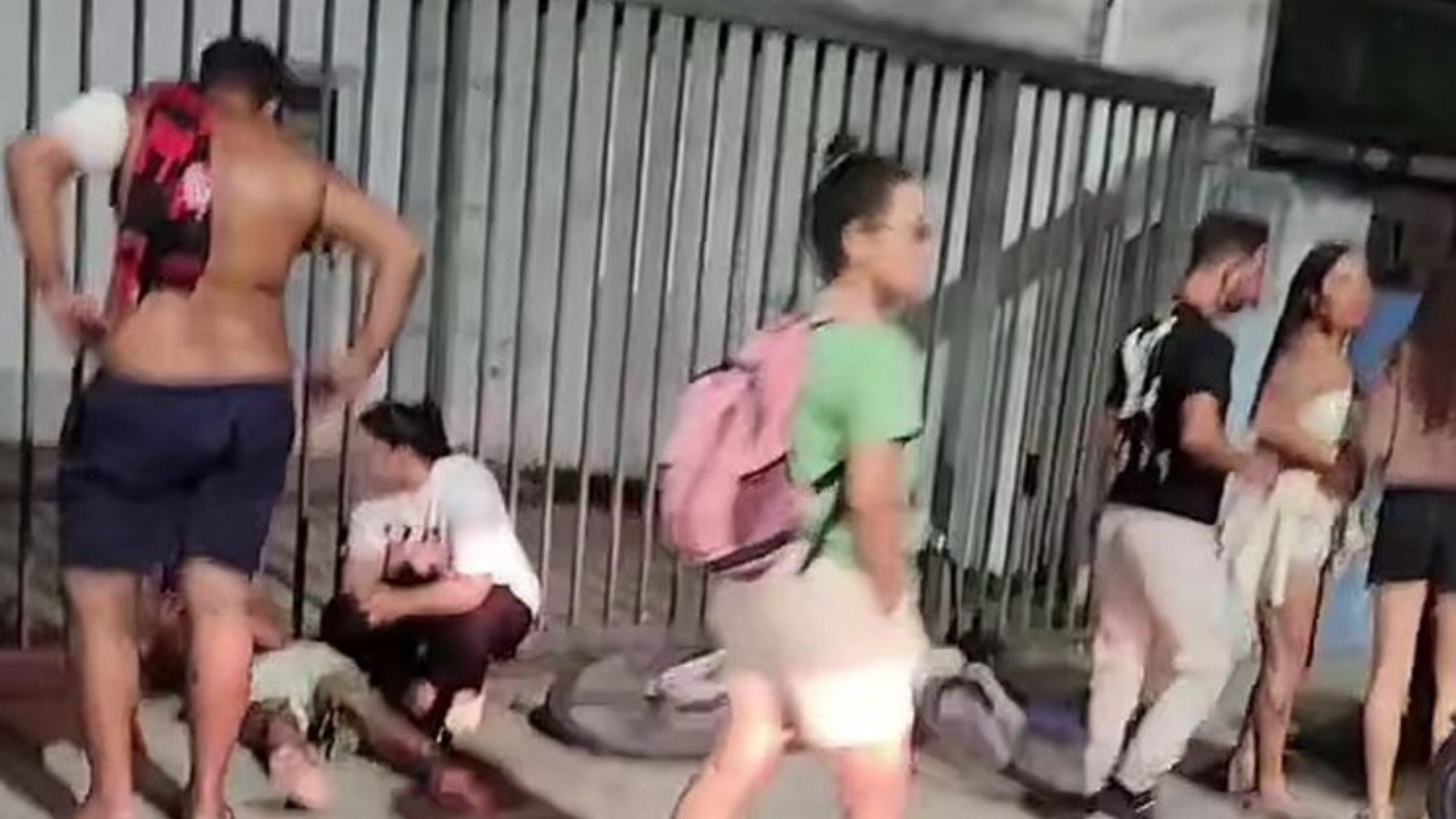 Motorista atropela cinco pessoas em Niterói e foge sem prestar socorro