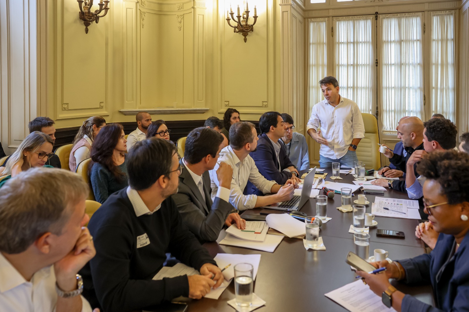 Praça Onze Maravilha: Vereadores discutem emendas ao projeto em reunião com a prefeitura antes de votação final no plenário